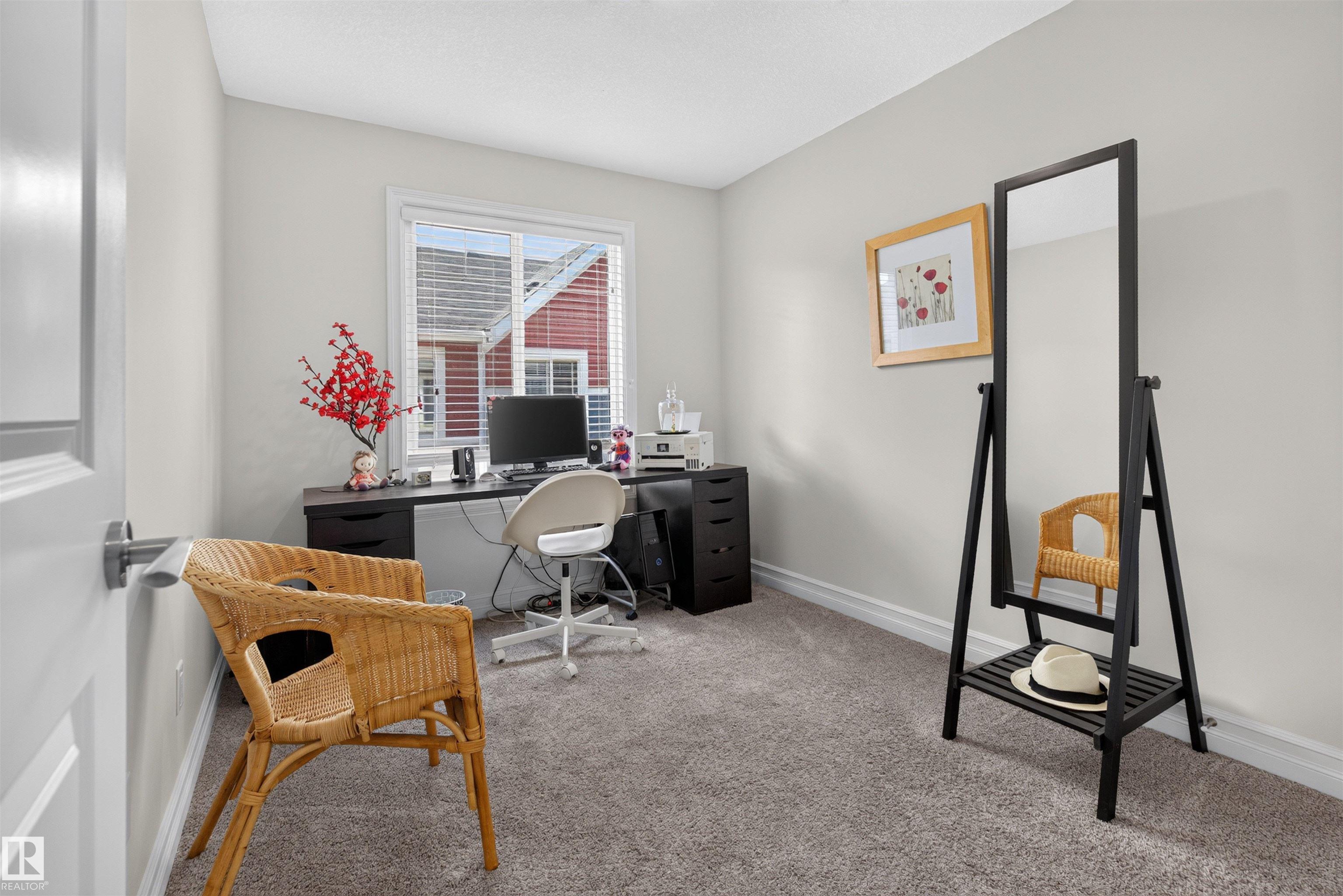 Photo 18 at 35 - 1508 105 Street NW, Bearspaw, Edmonton