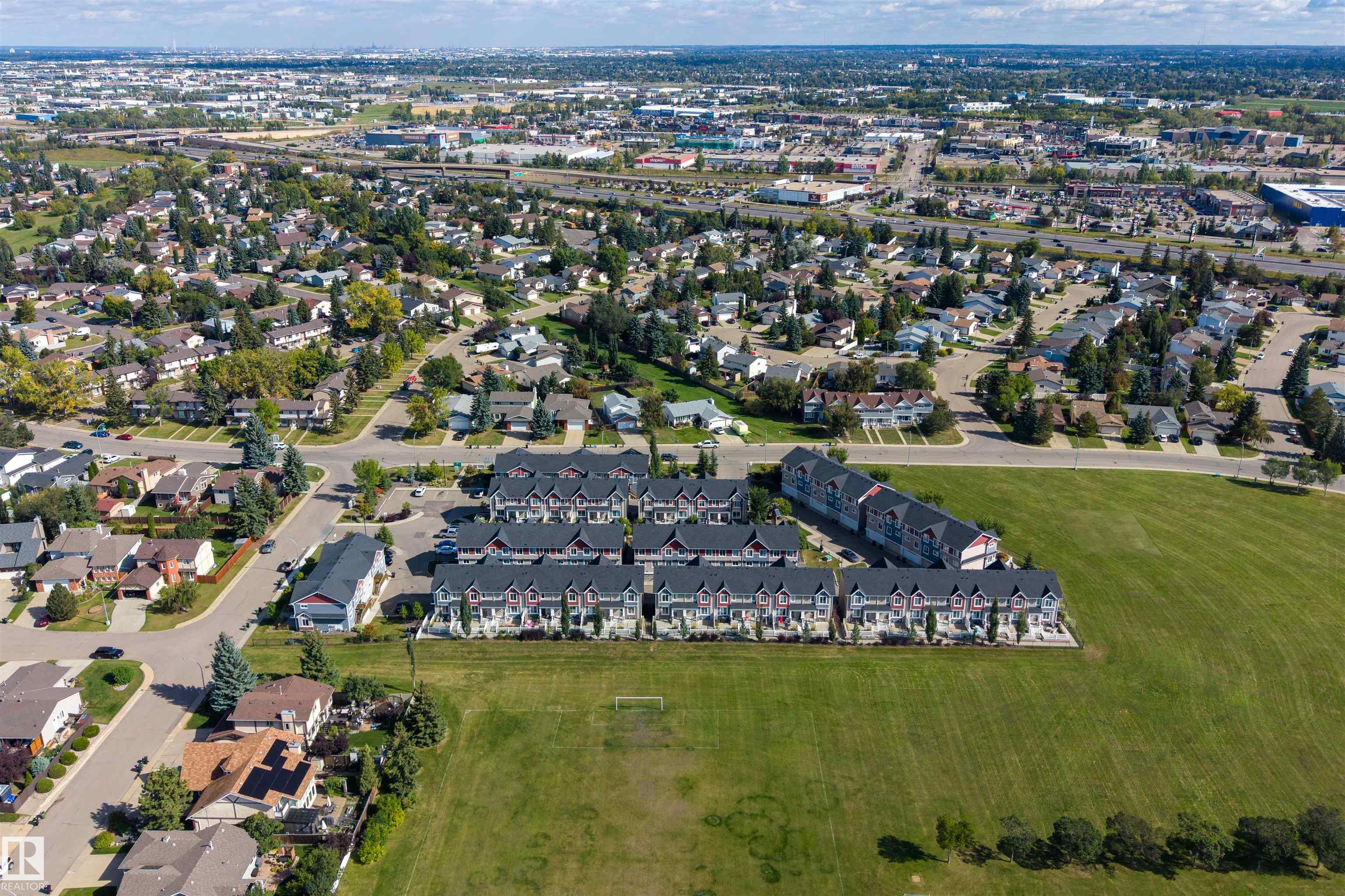 Photo 36 at 35 - 1508 105 Street NW, Bearspaw, Edmonton