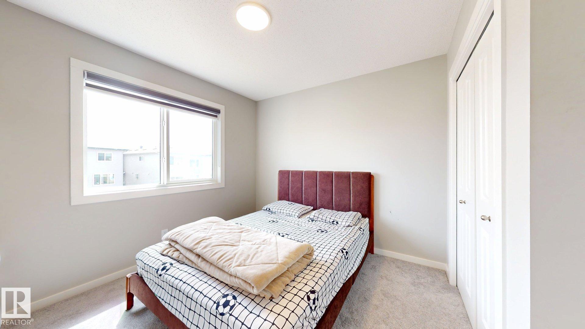 Photo 30 at 607 31 Avenue NW, Maple Crest, Edmonton