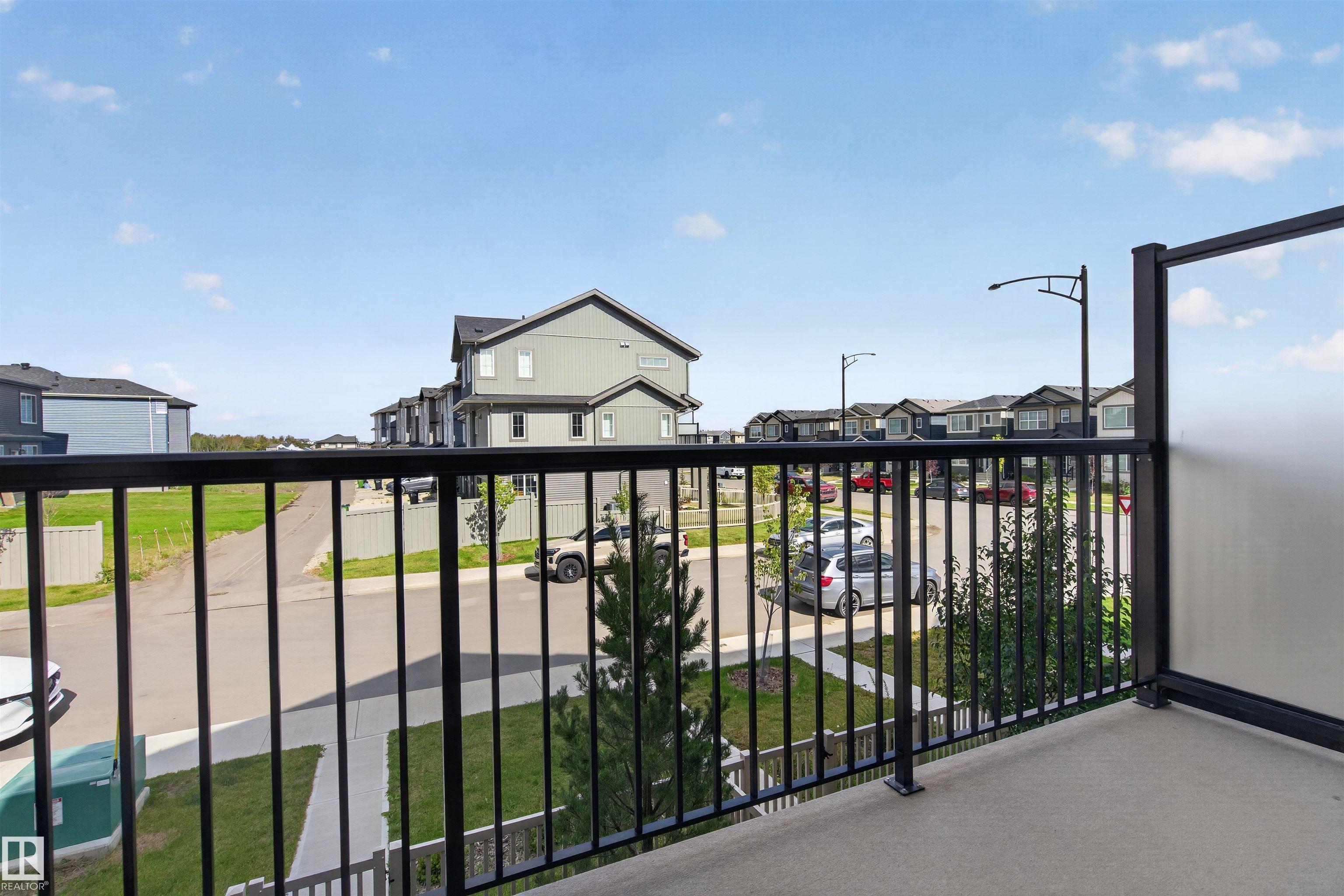 Photo 15 at 22709 84 Avenue NW, Rosenthal, Edmonton