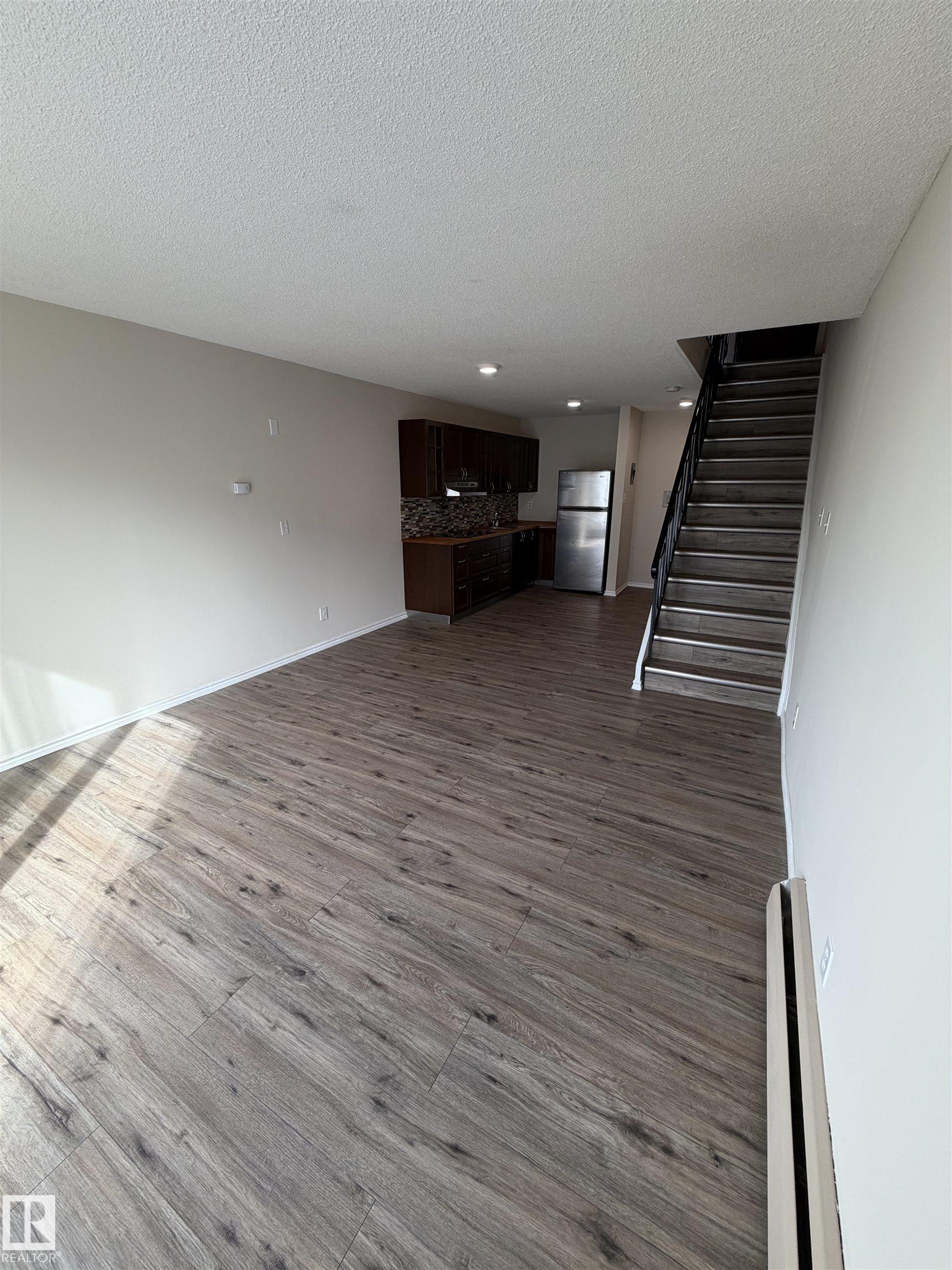 Photo 15 at 209 - 11429 124 Street NW, Inglewood, Edmonton