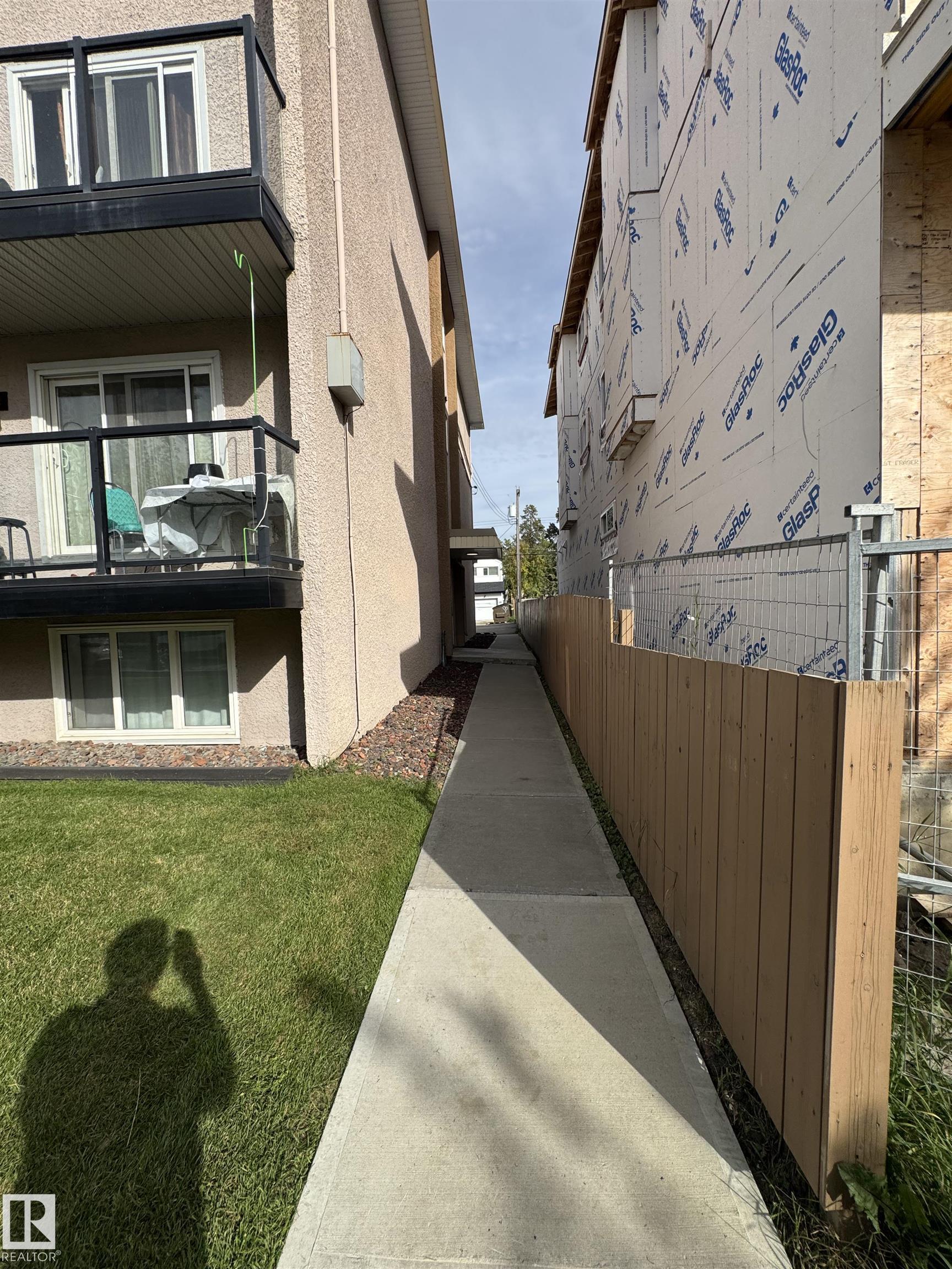 Photo 54 at 209 - 11429 124 Street NW, Inglewood, Edmonton