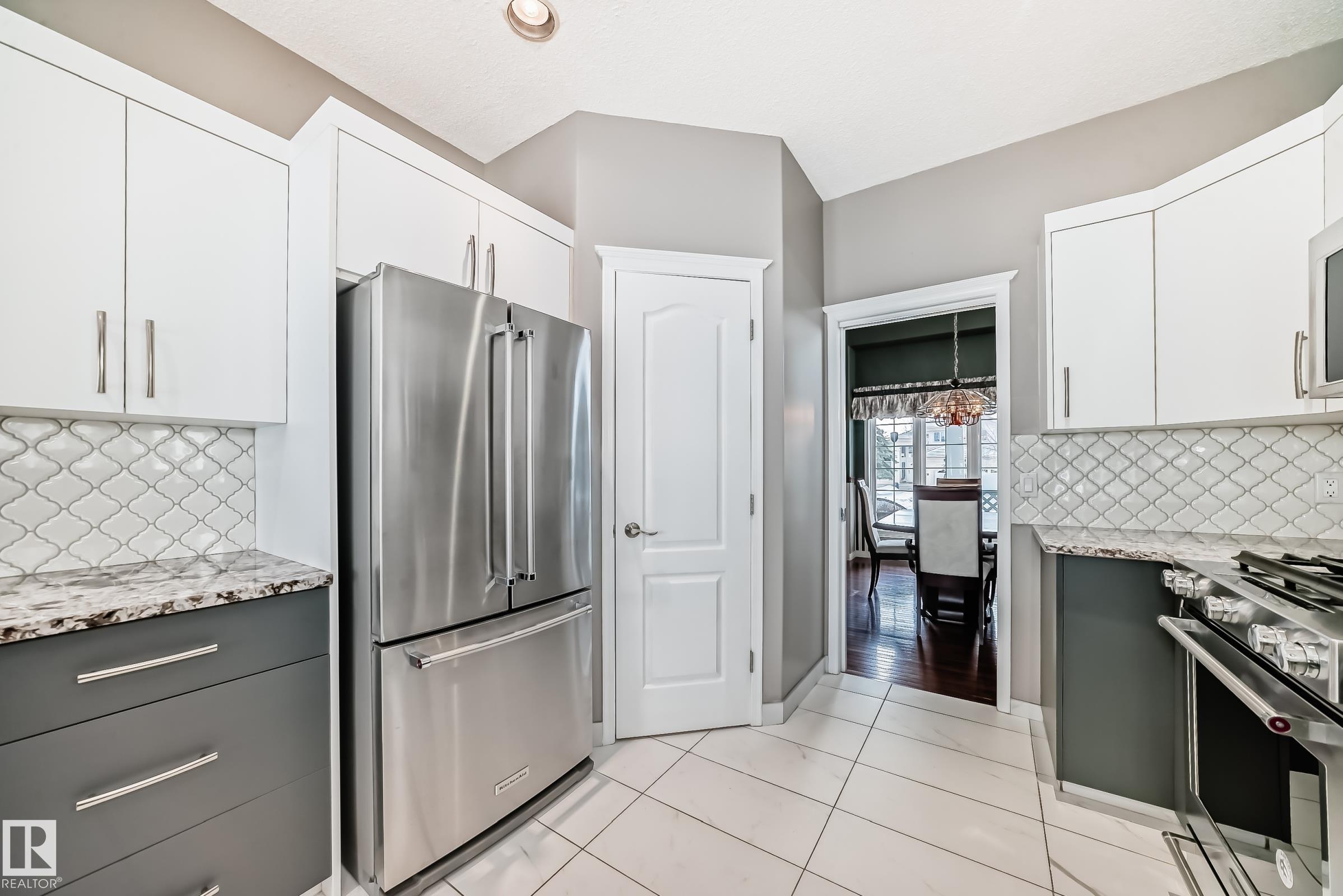 Photo 15 at 170 Blackburn Drive W SW, Blackburne, Edmonton