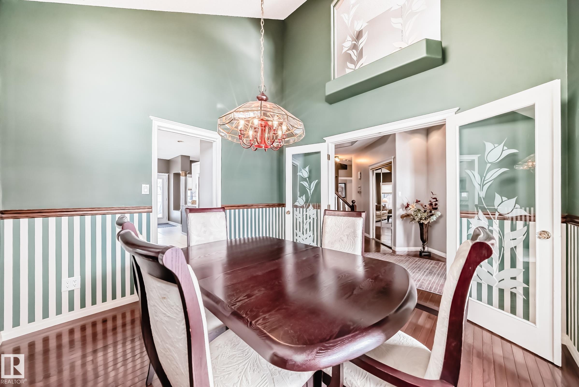 Photo 18 at 170 Blackburn Drive W SW, Blackburne, Edmonton