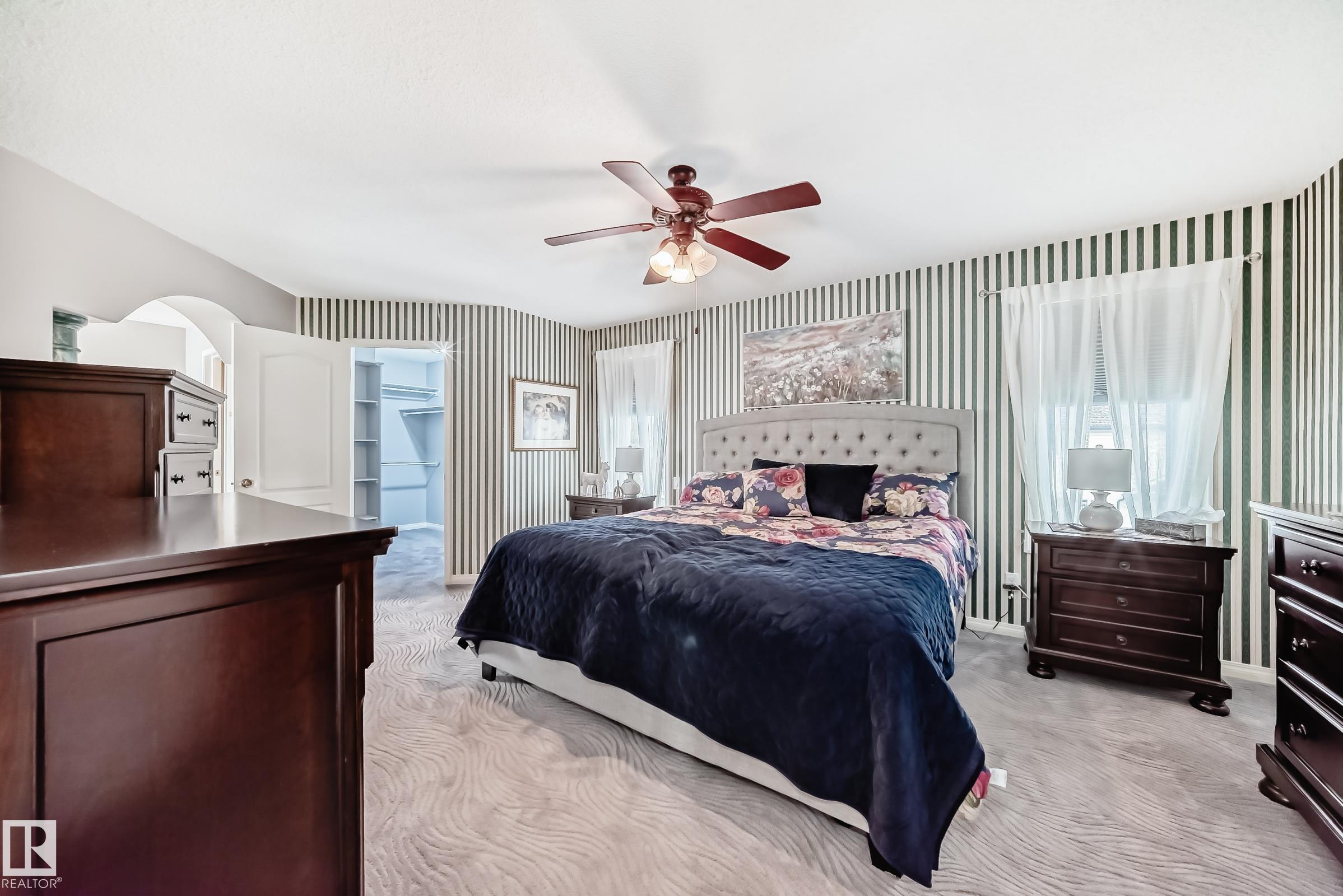 Photo 26 at 170 Blackburn Drive W SW, Blackburne, Edmonton