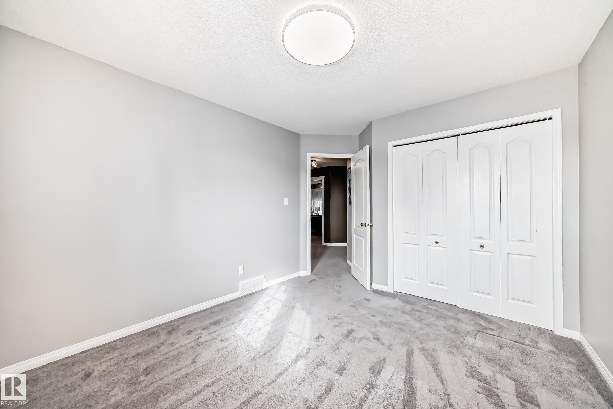 Photo 36 at 170 Blackburn Drive W SW, Blackburne, Edmonton