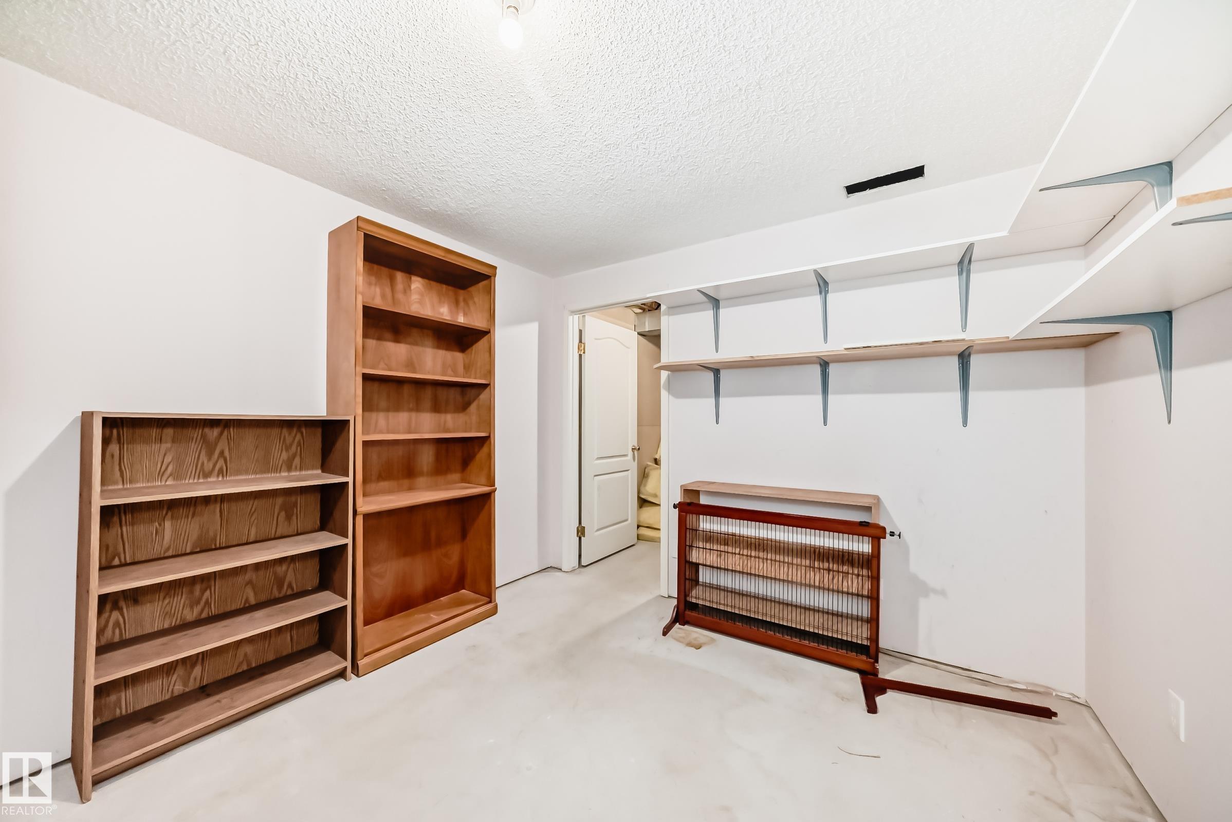 Photo 49 at 170 Blackburn Drive W SW, Blackburne, Edmonton
