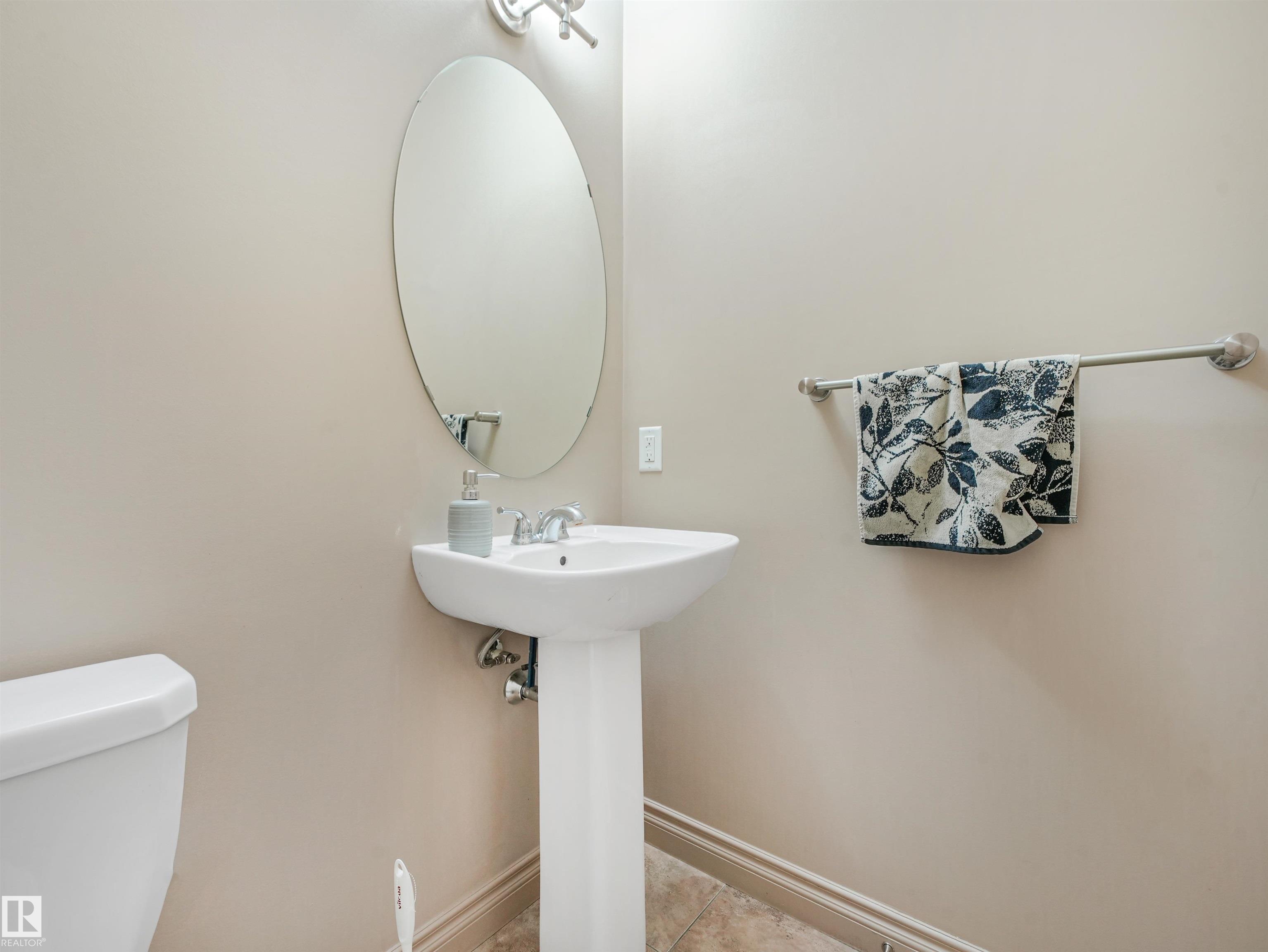 Photo 22 at 3897 Gallinger Loop NW, Granville, Edmonton