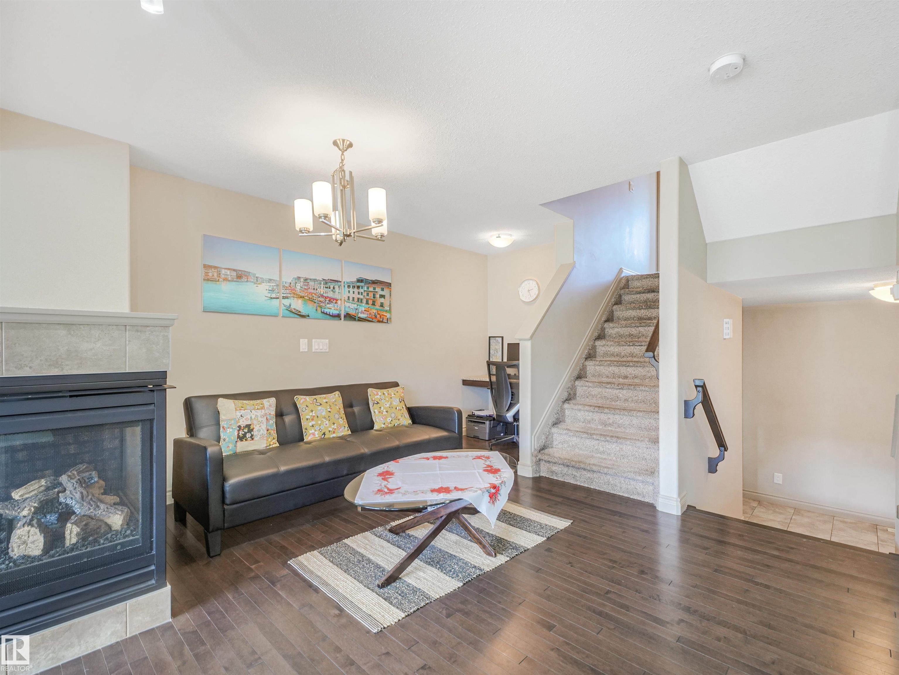 Photo 8 at 3897 Gallinger Loop NW, Granville, Edmonton