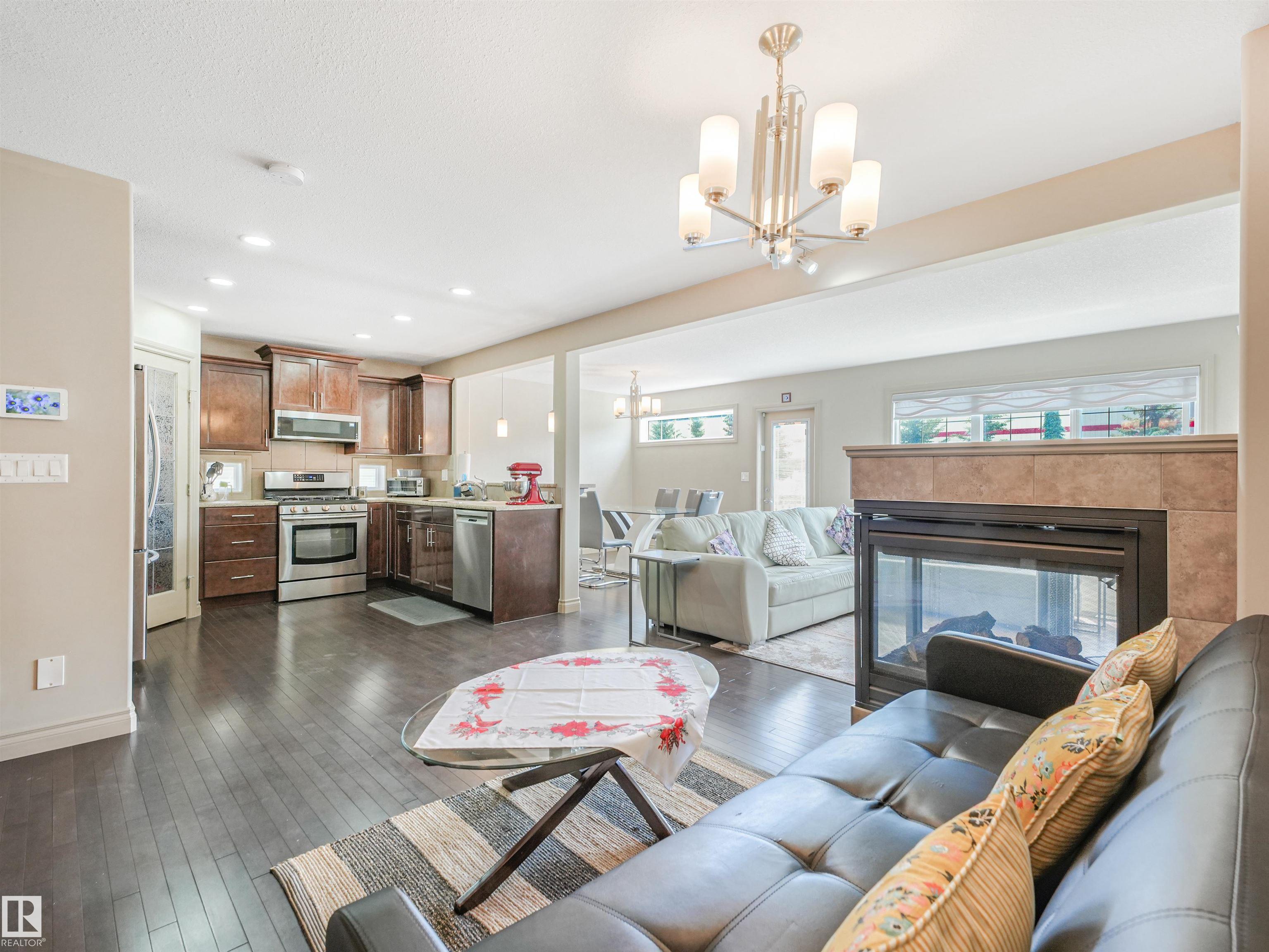 Photo 9 at 3897 Gallinger Loop NW, Granville, Edmonton