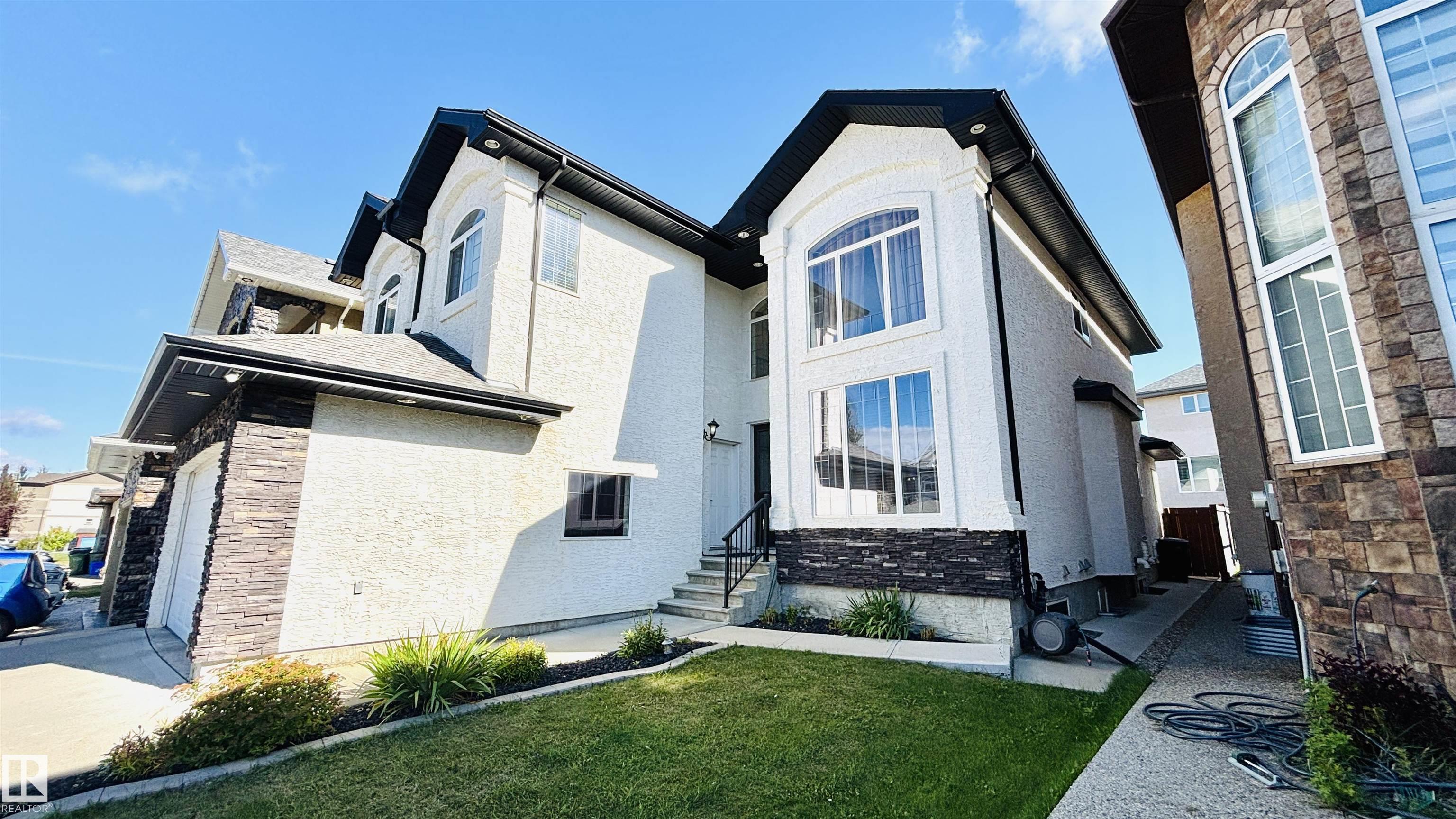 Photo 3 at 1515 68 Street SW, Summerside, Edmonton