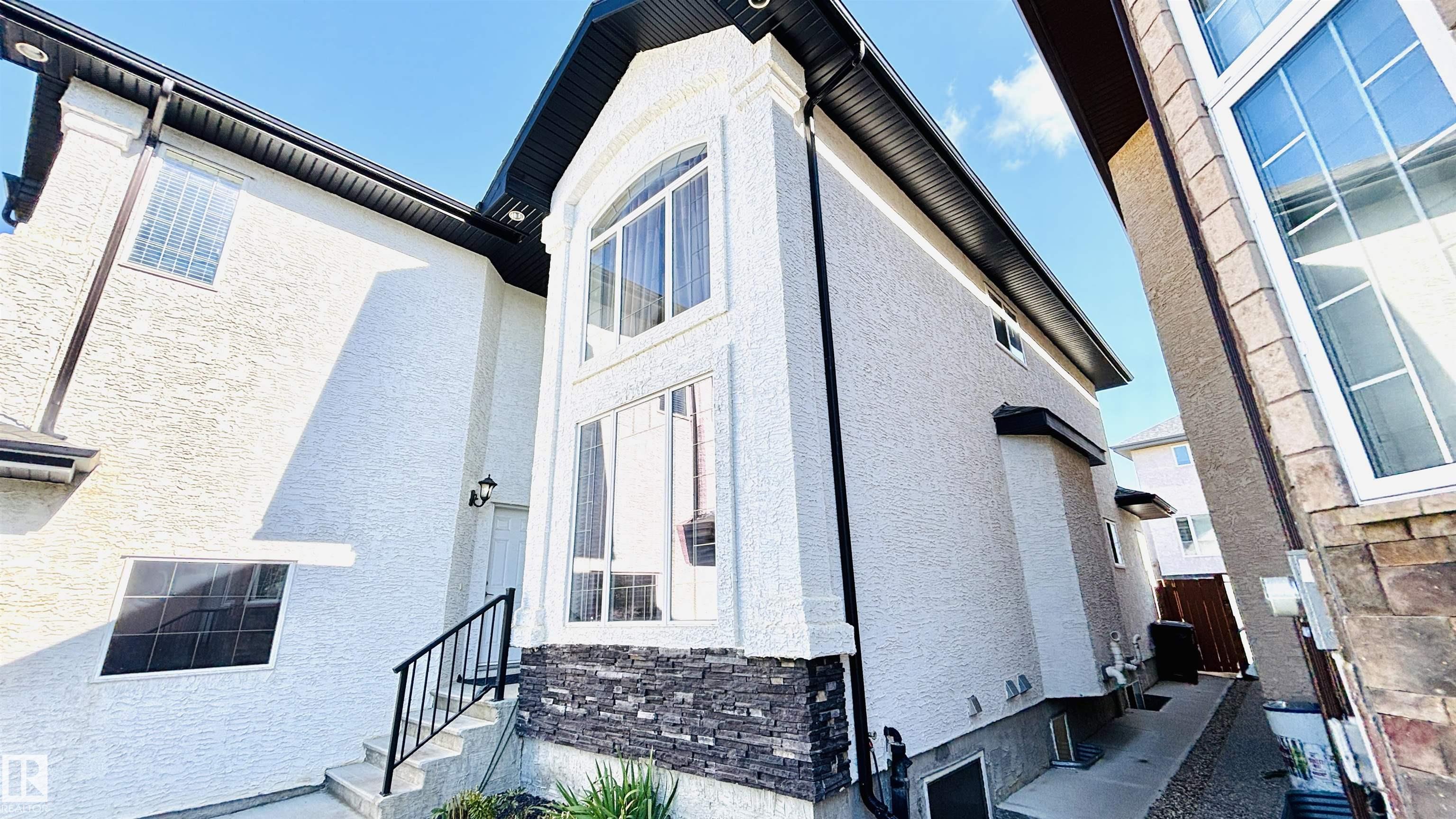 Photo 4 at 1515 68 Street SW, Summerside, Edmonton