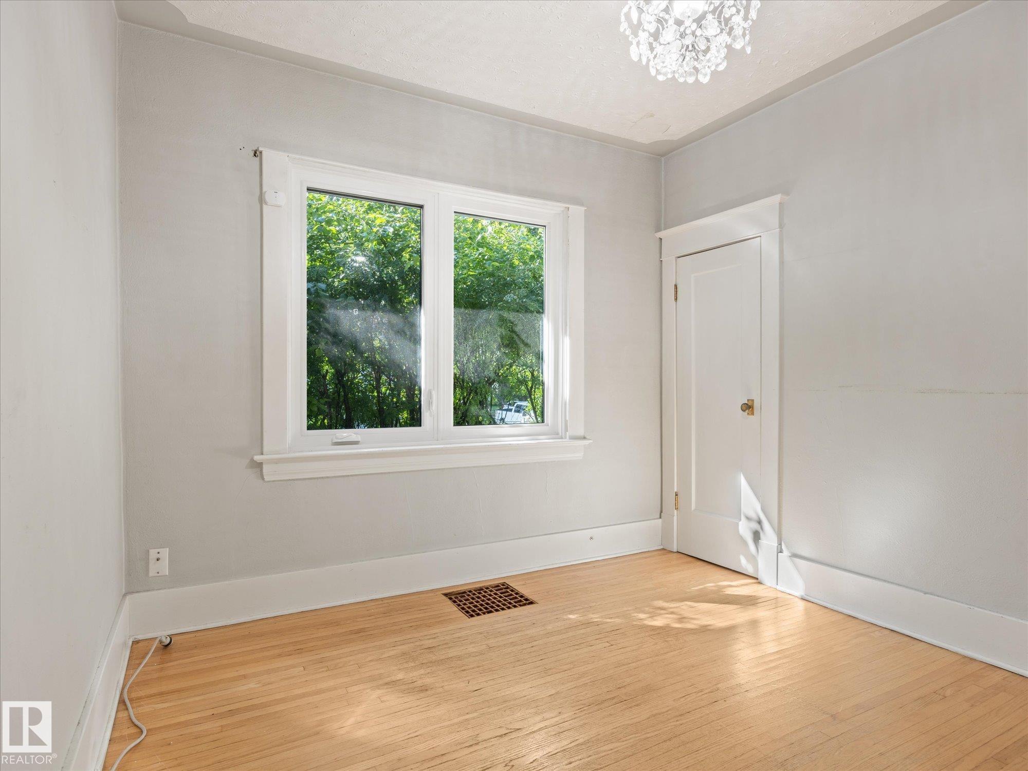 Photo 19 at 11331 66 Street NW, Highlands, Edmonton