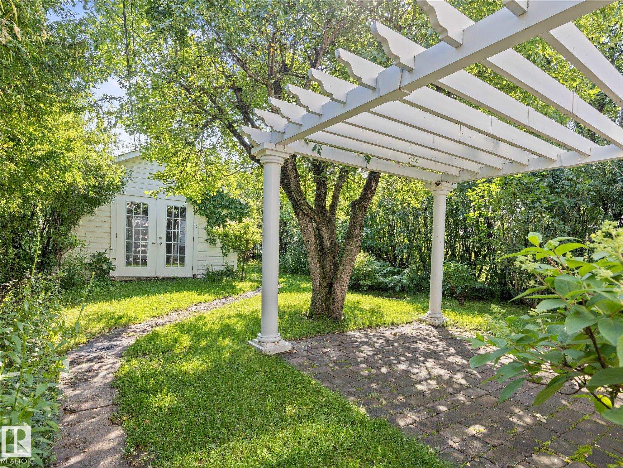 Photo 31 at 11331 66 Street NW, Highlands, Edmonton