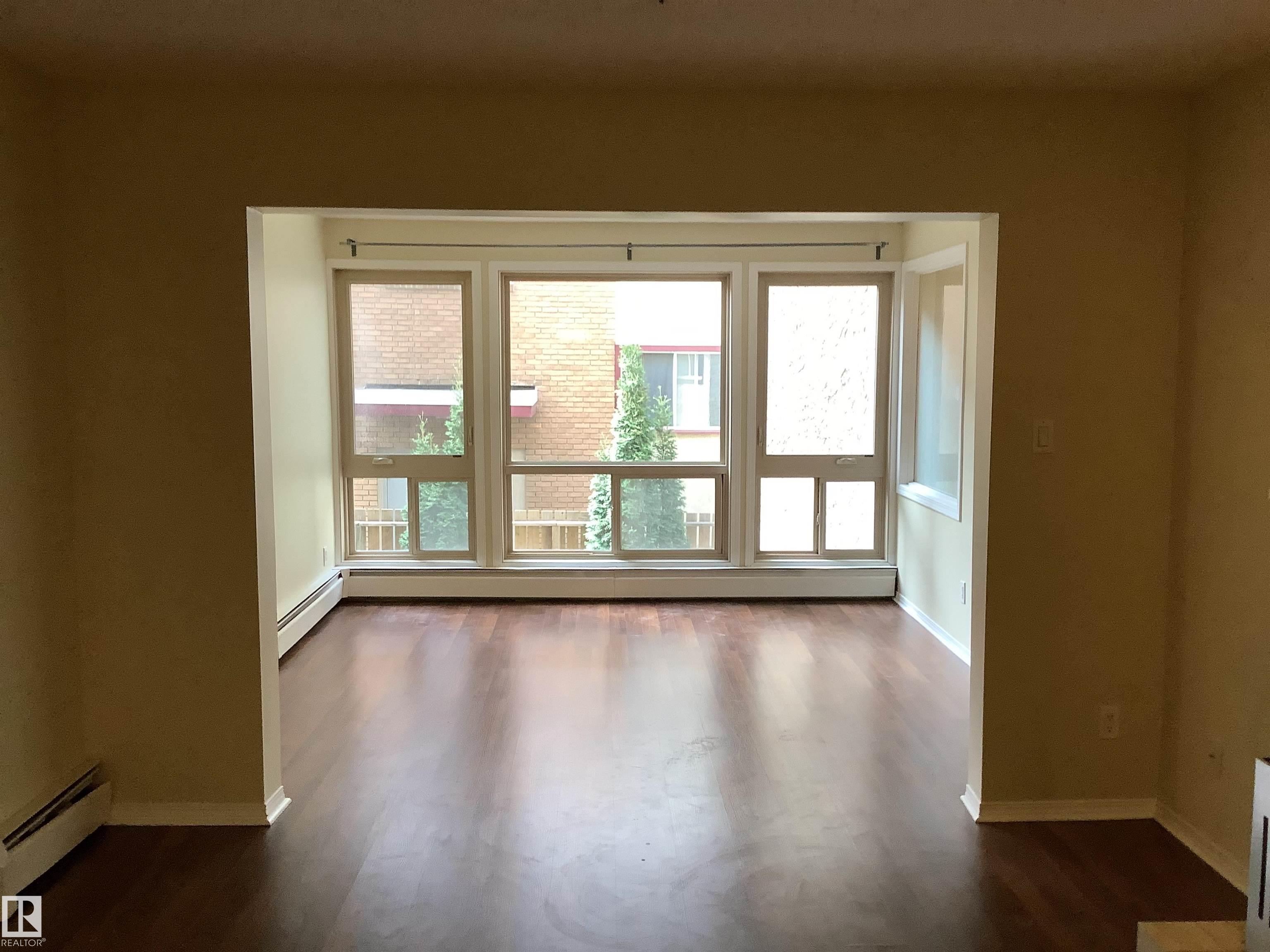 Photo 16 at 207 - 10171 119 Street NW, Wîhkwêntôwin, Edmonton