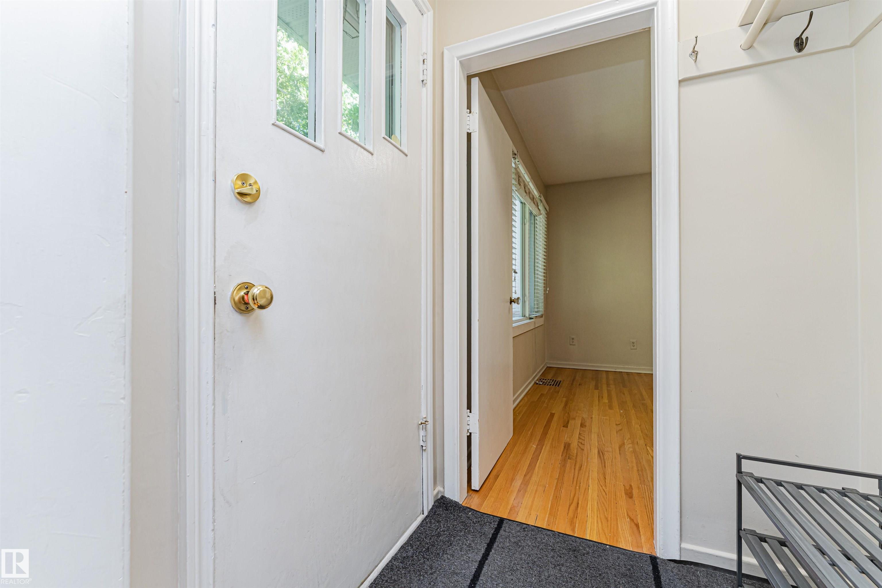 Photo 6 at 8743 Strathearn Drive NW, Strathearn, Edmonton