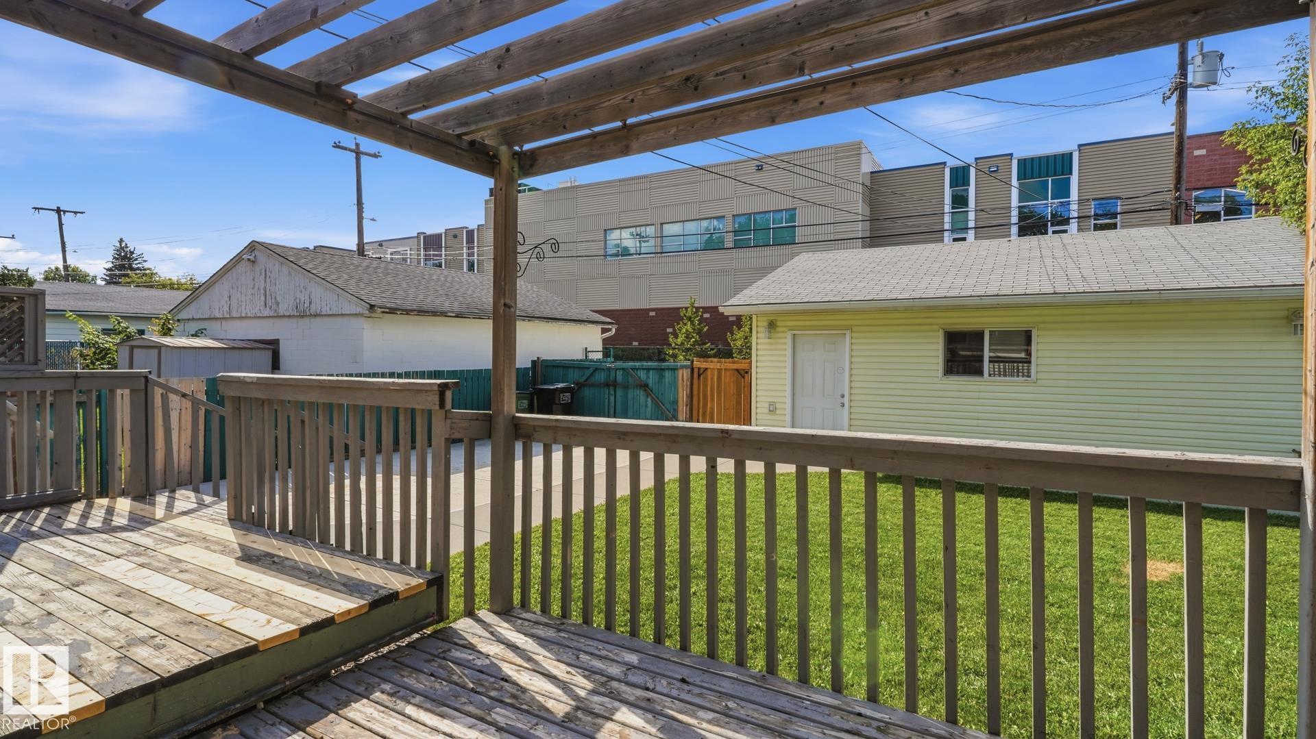 Photo 37 at 11836 62 Street NW, Montrose, Edmonton