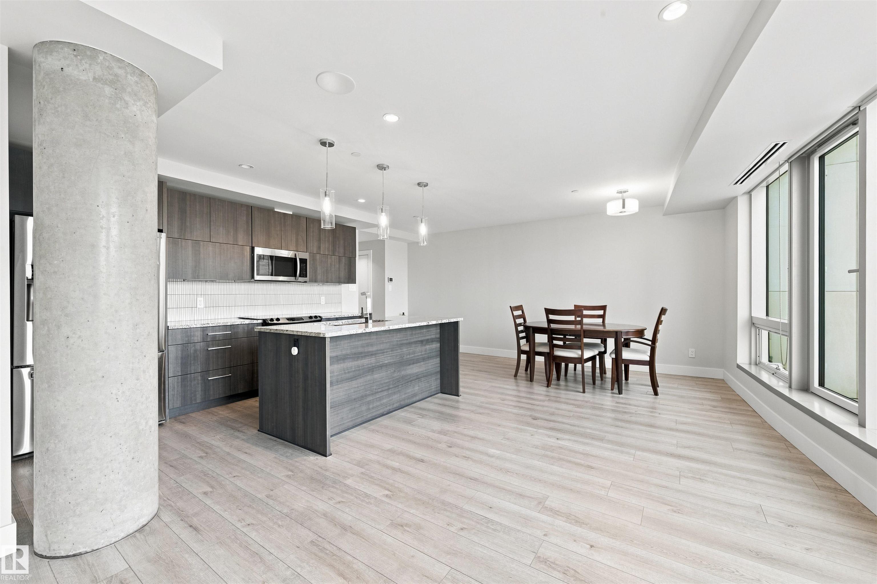 Photo 18 at 304 - 11969 Jasper Avenue NW, Wîhkwêntôwin, Edmonton