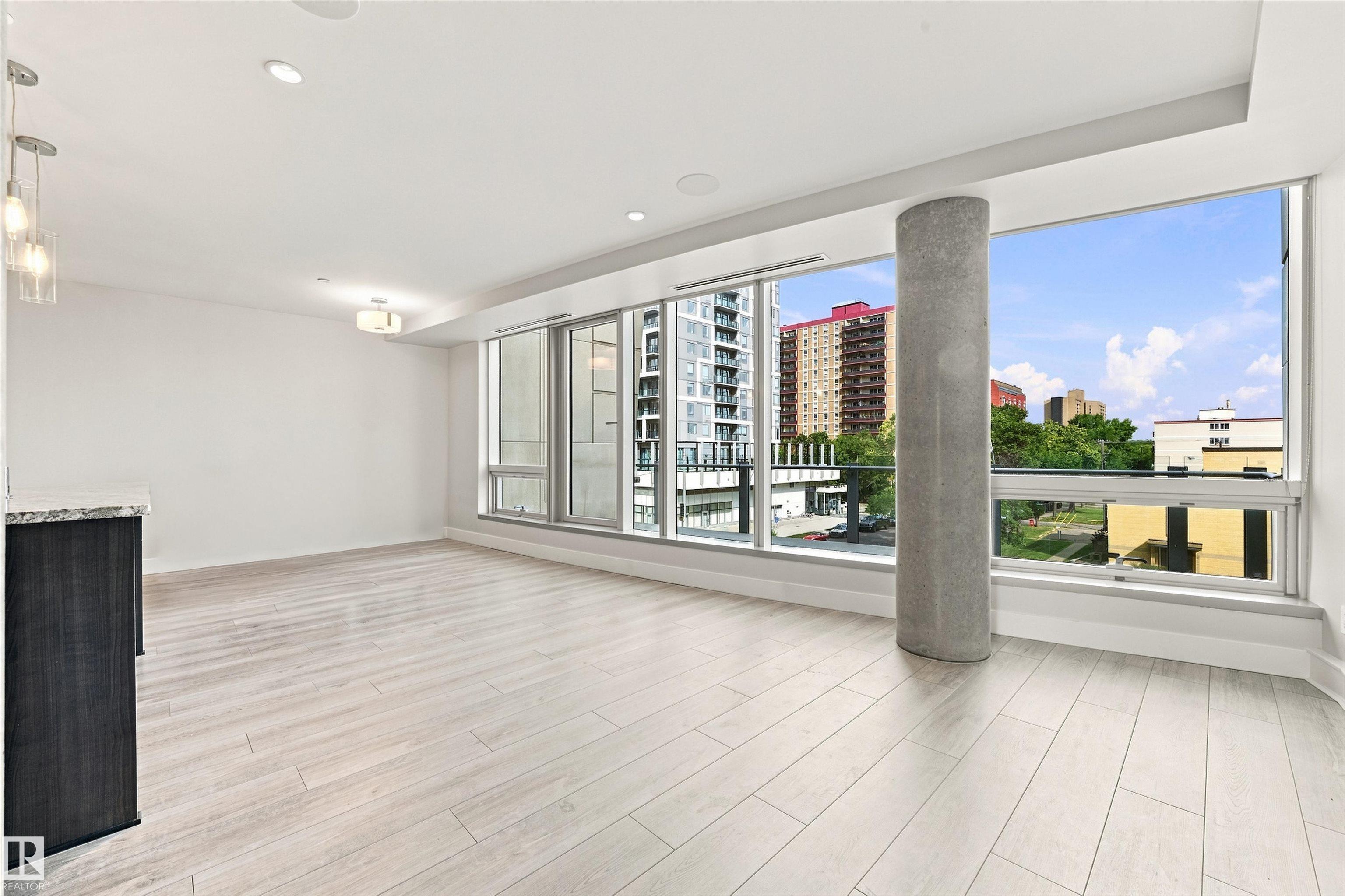 Photo 20 at 304 - 11969 Jasper Avenue NW, Wîhkwêntôwin, Edmonton