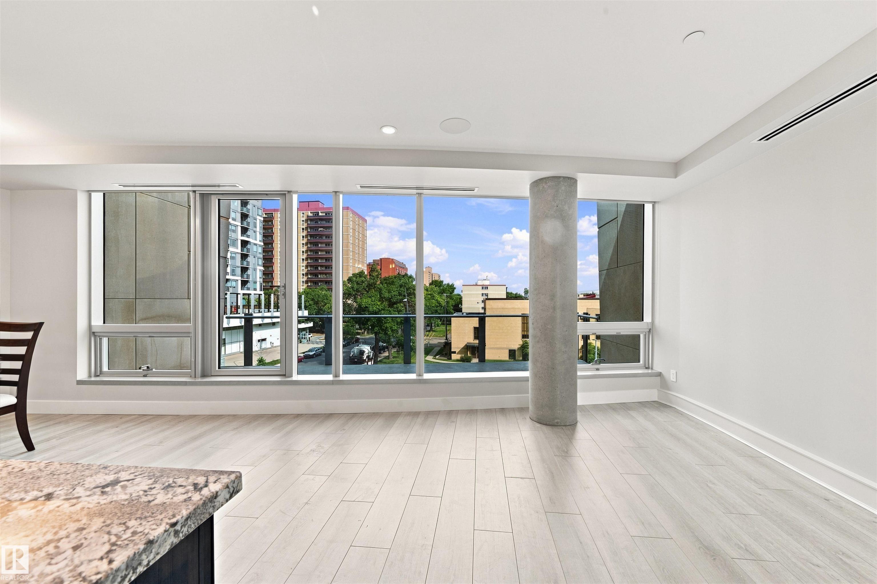 Photo 22 at 304 - 11969 Jasper Avenue NW, Wîhkwêntôwin, Edmonton