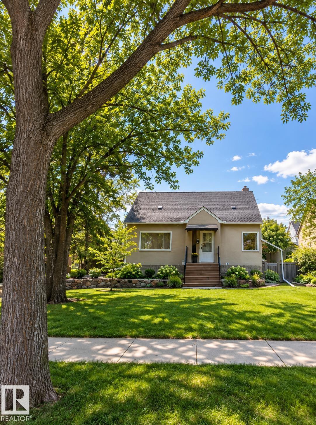 6542 112a Street NW, Parkallen, Edmonton 2
