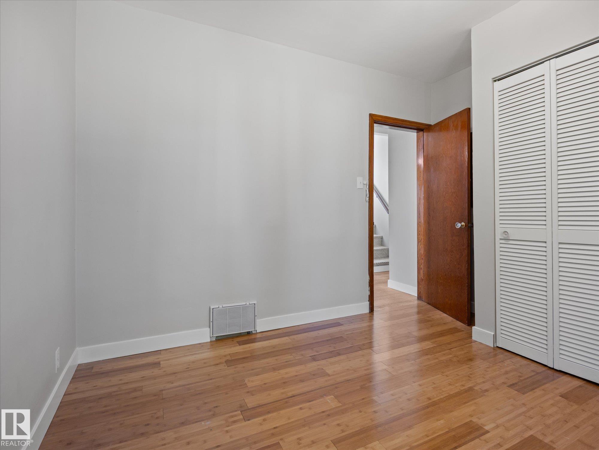 Photo 16 at 11119 62 Avenue NW, Parkallen, Edmonton