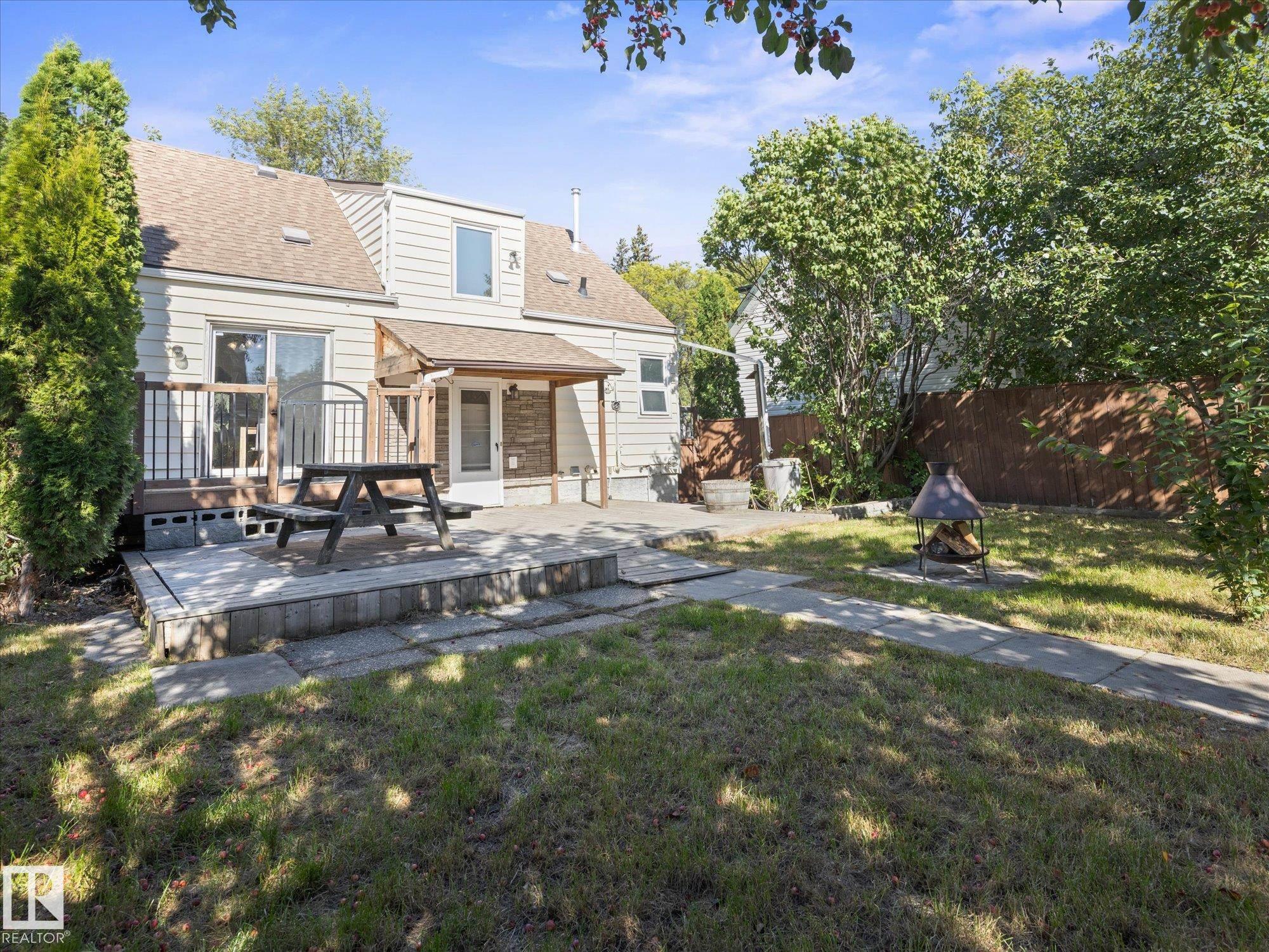 Photo 27 at 11119 62 Avenue NW, Parkallen, Edmonton