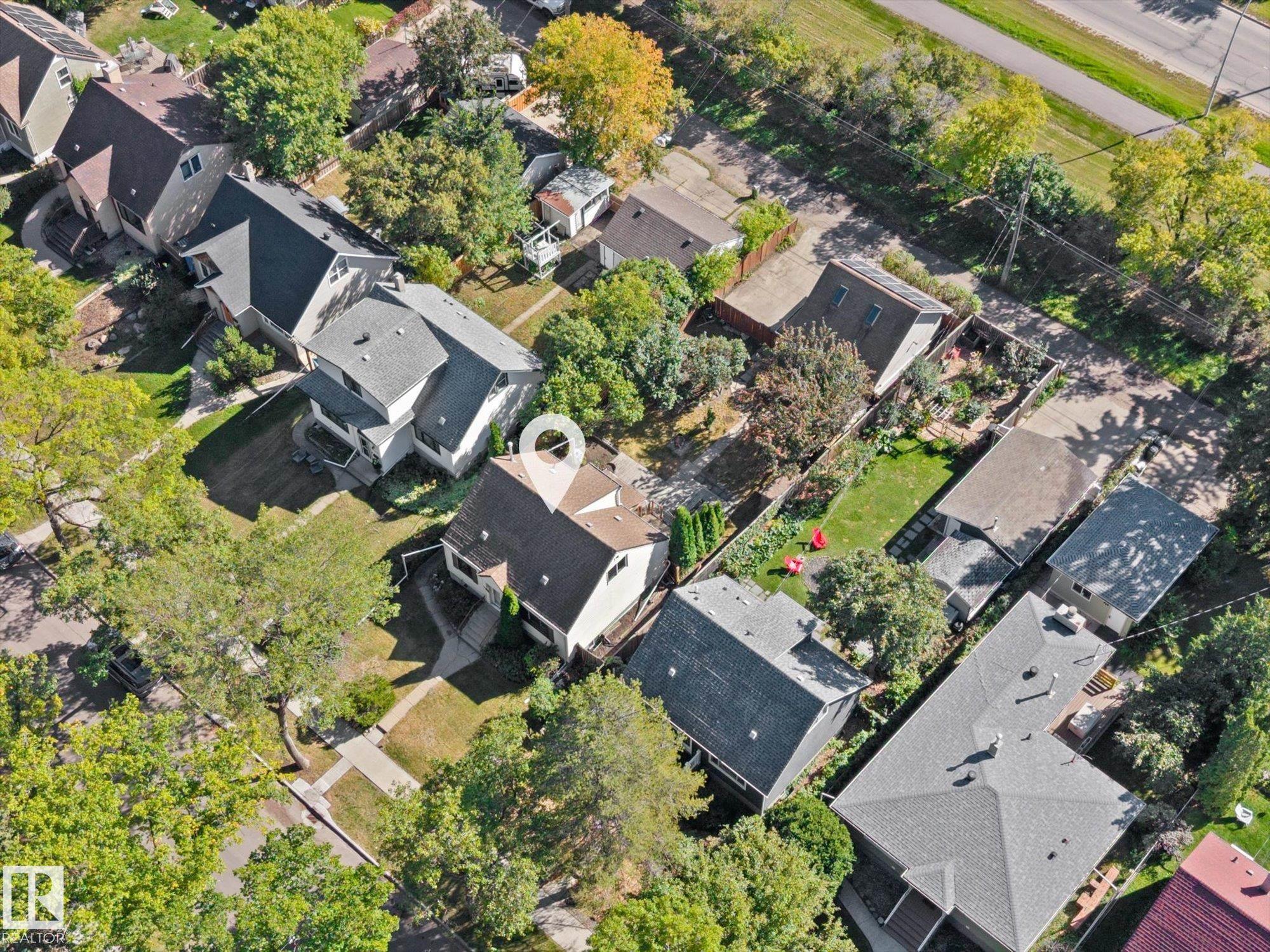 Photo 36 at 11119 62 Avenue NW, Parkallen, Edmonton
