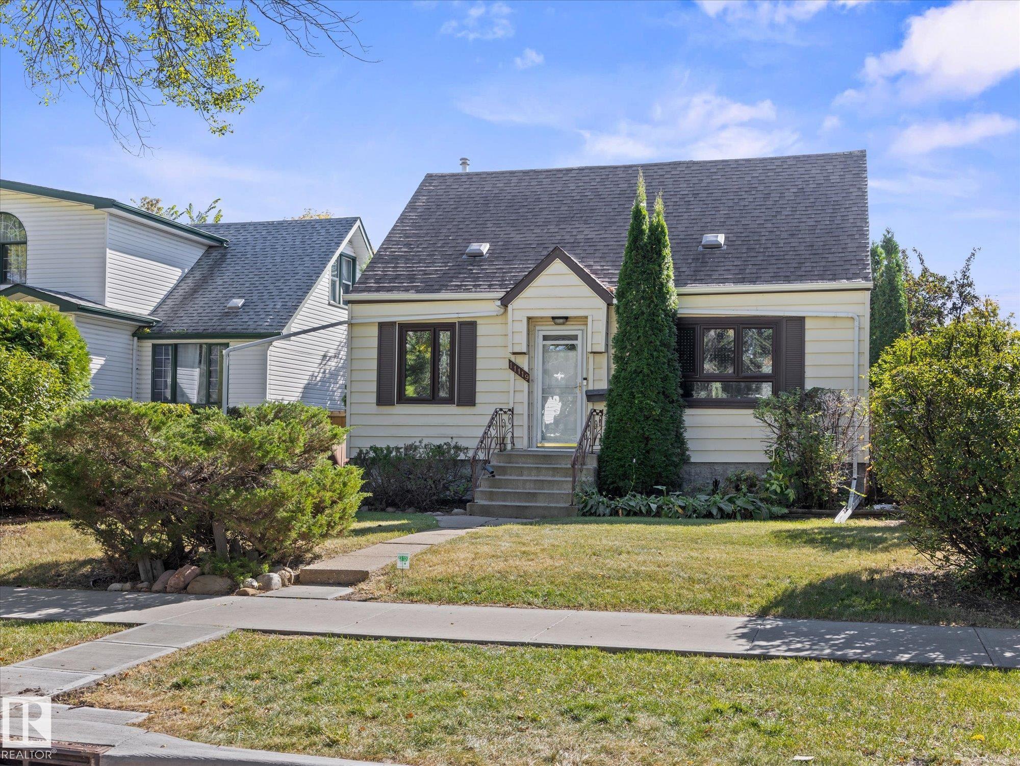 Photo 39 at 11119 62 Avenue NW, Parkallen, Edmonton
