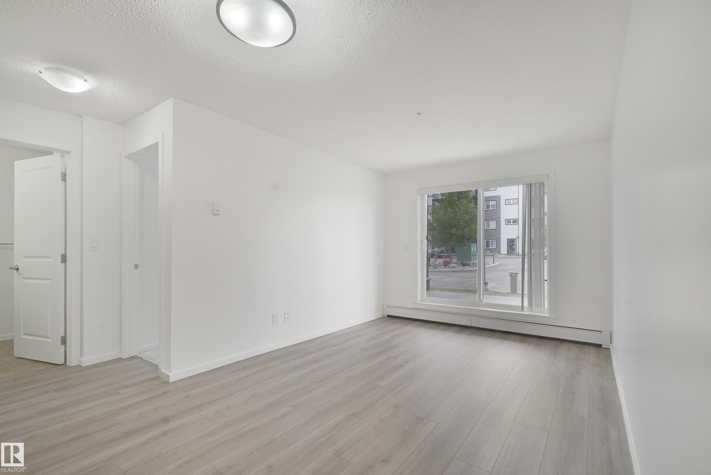 Photo 14 at 114 - 3357 16a Avenue NW, Laurel, Edmonton