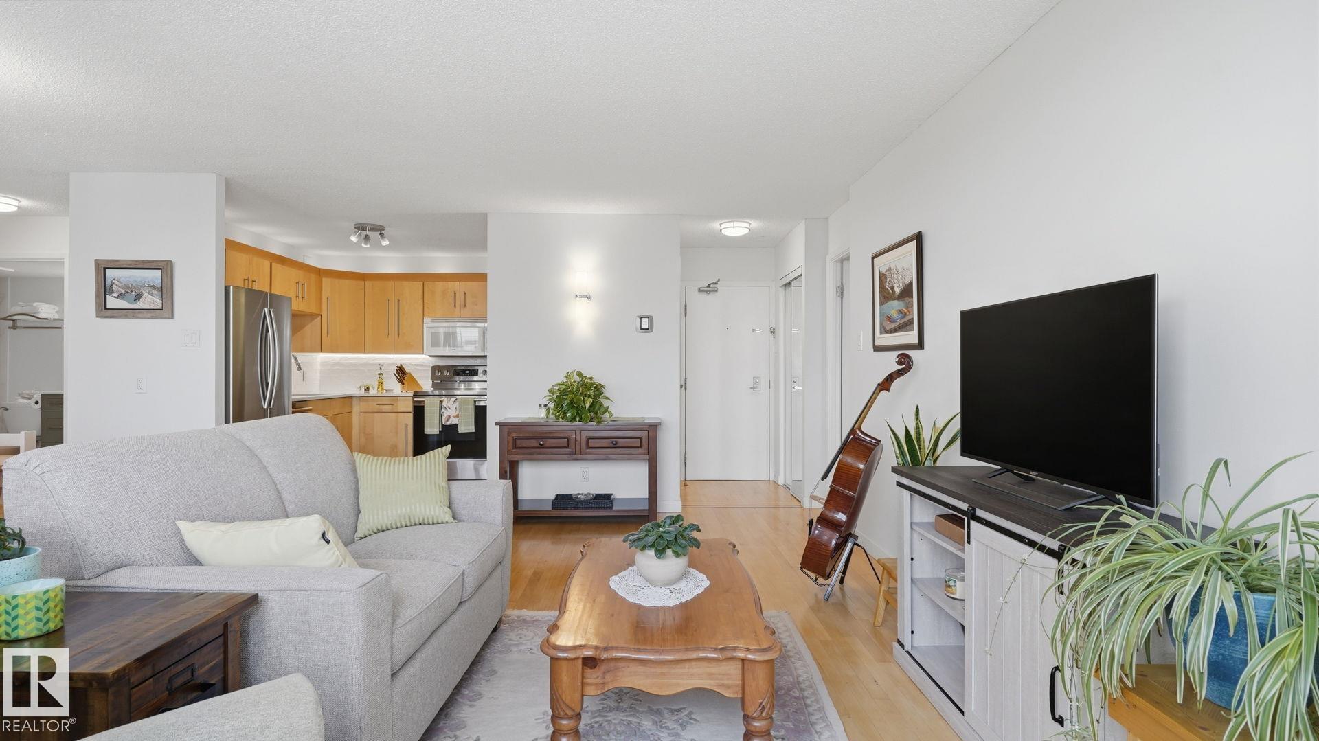 Photo 25 at 1803 - 9916 113 Street NW, Wîhkwêntôwin, Edmonton