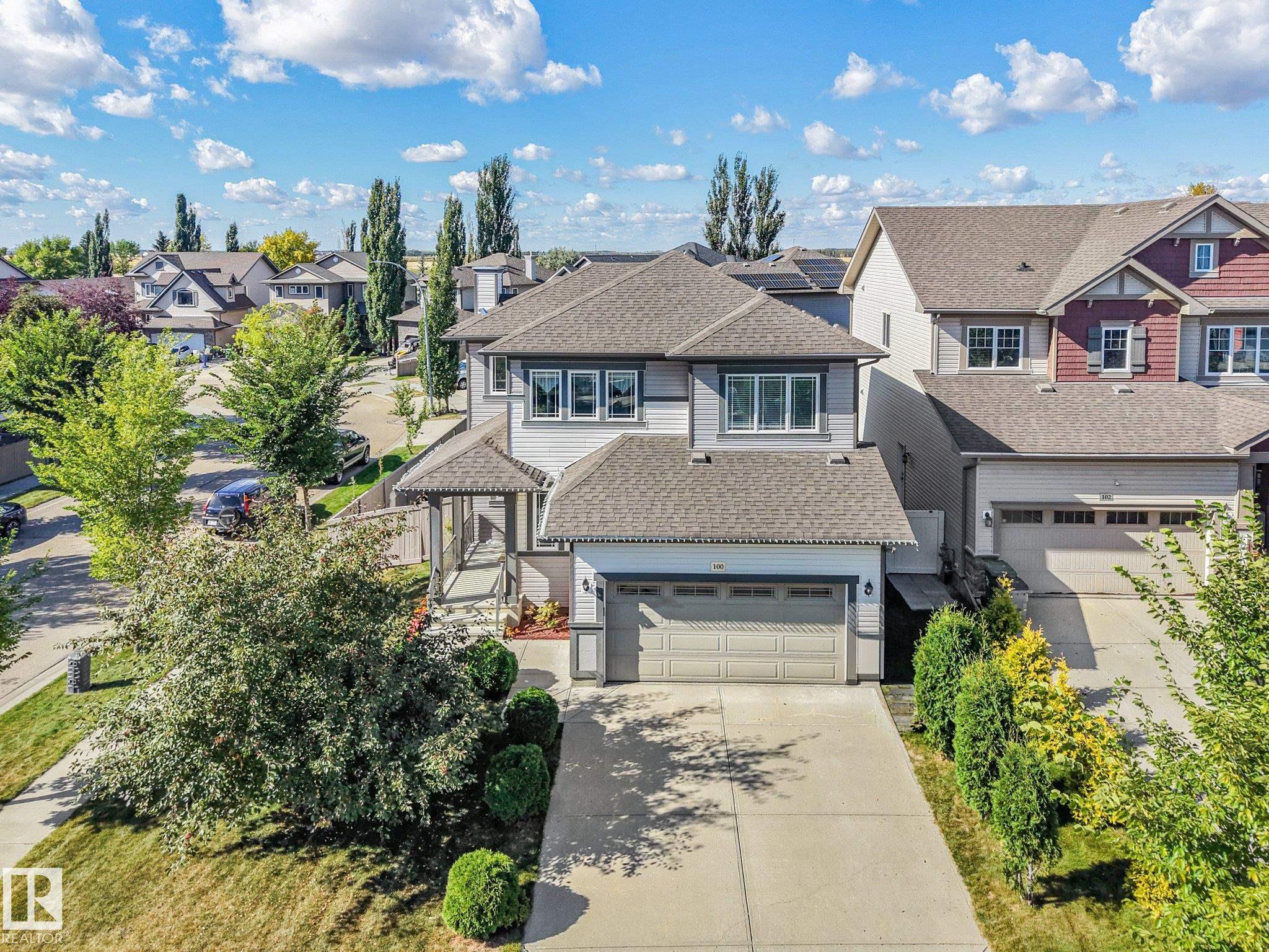 Listing photo thumbnail