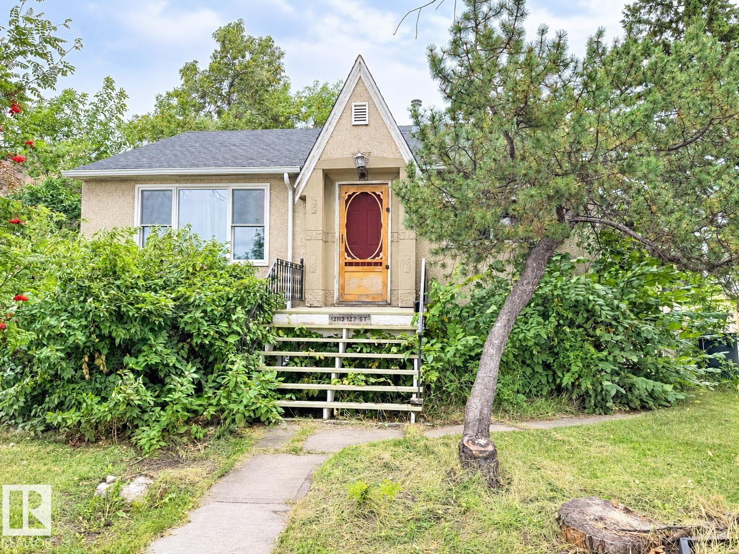 12113 127 Street NW, Prince Charles, Edmonton 2