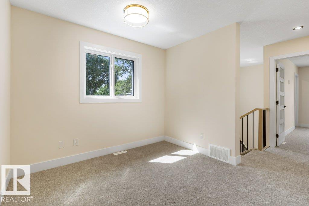 Photo 22 at 10323 79 Street NW, Forest Heights, Edmonton