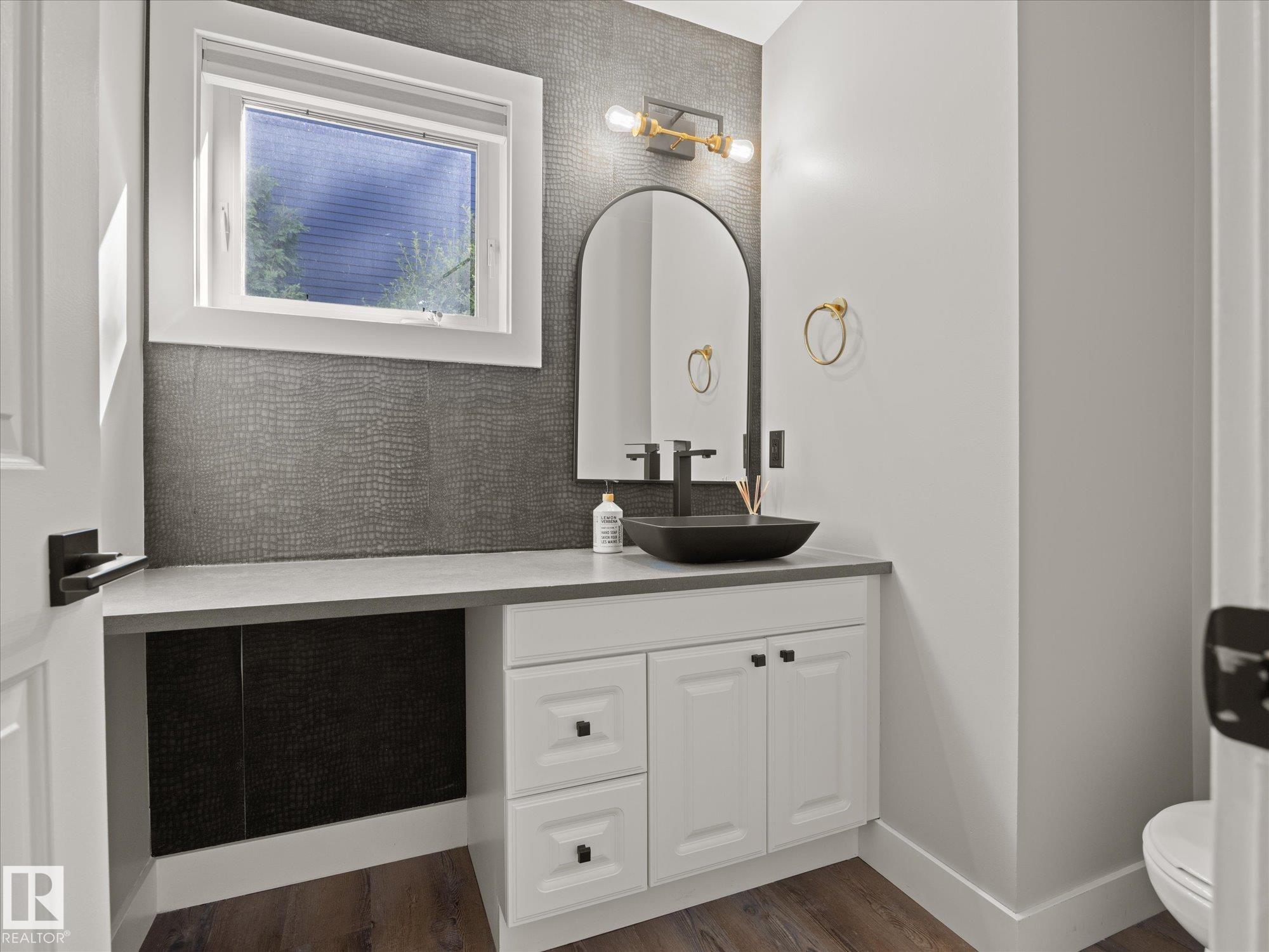 Photo 19 at 15 Willoughby Drive, Woodlands, St. Albert