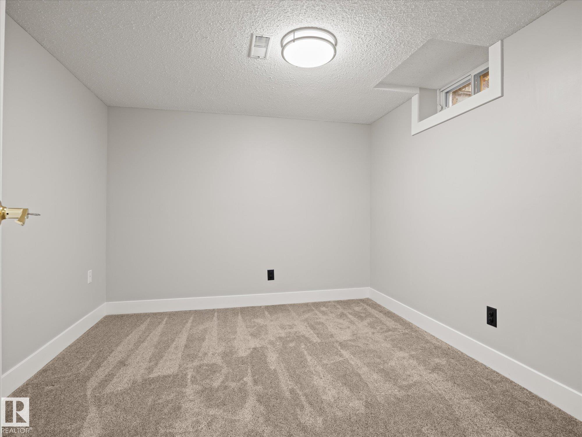Photo 30 at 15 Willoughby Drive, Woodlands, St. Albert