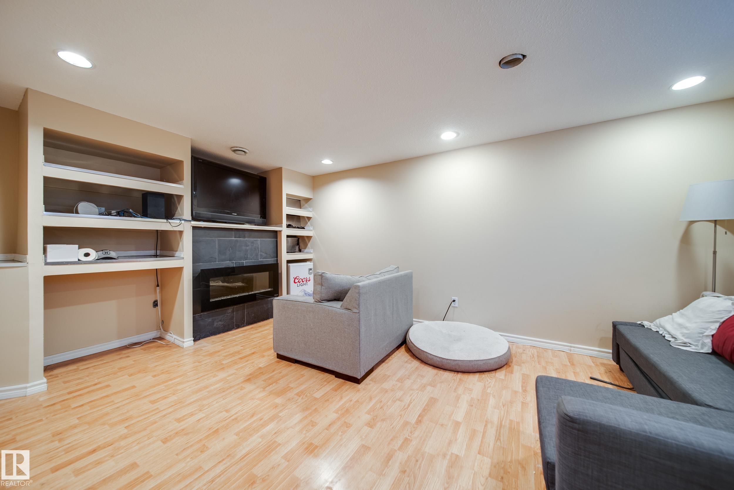 Photo 35 at 12218 16 Avenue SW, Rutherford, Edmonton