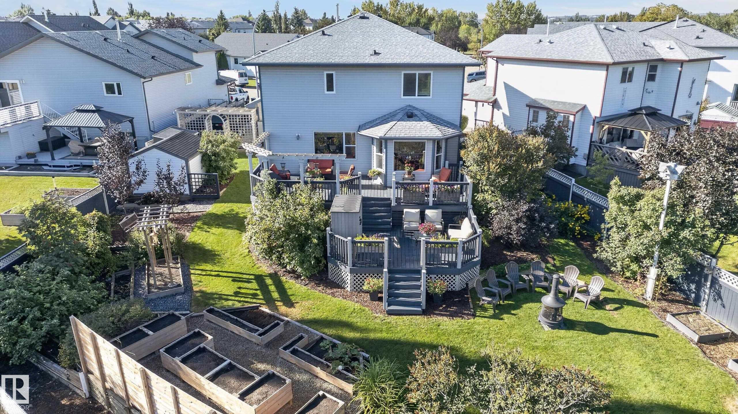 Listing photo thumbnail
