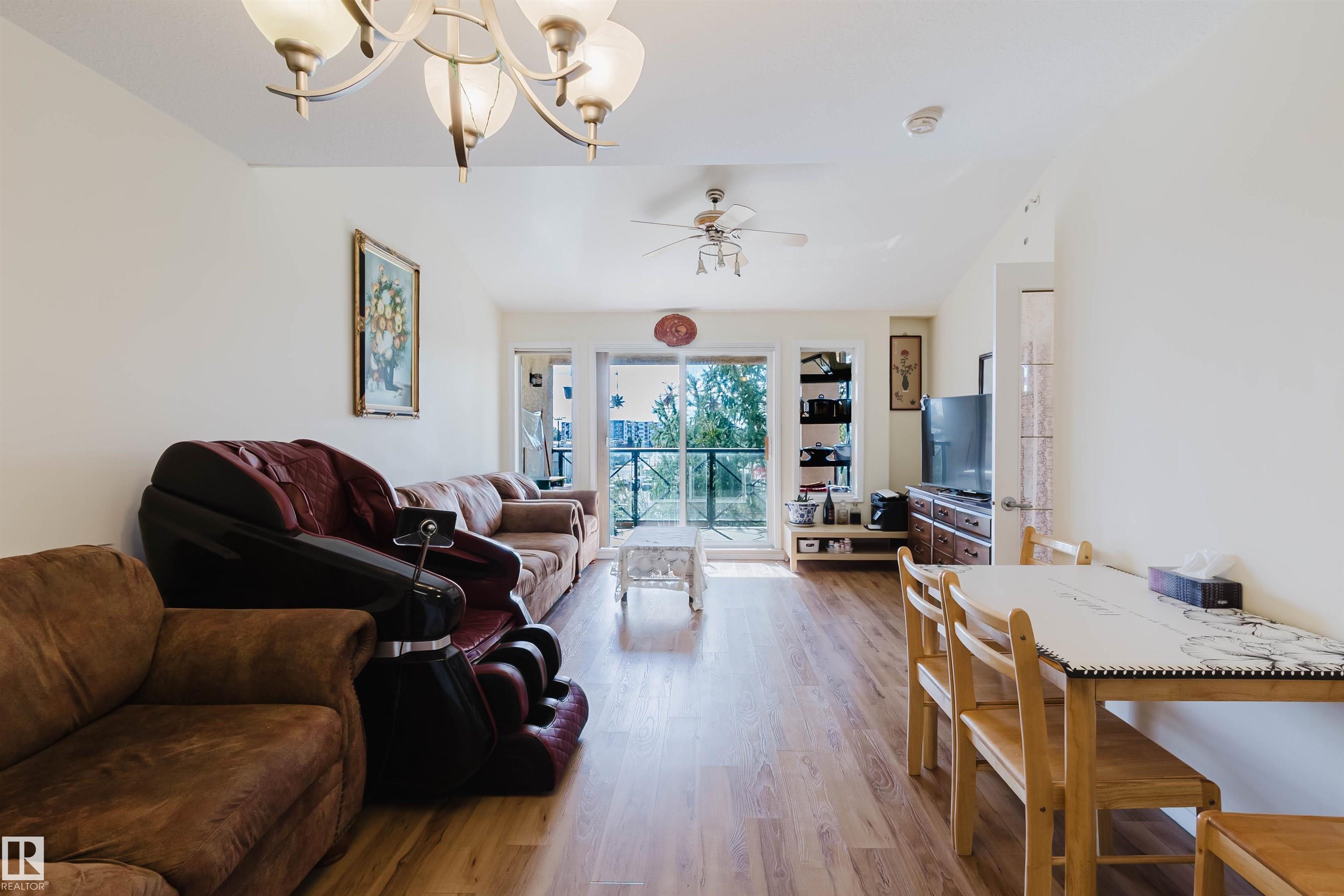 Photo 11 at 405 - 8922 156 Street NW, Meadowlark Park, Edmonton
