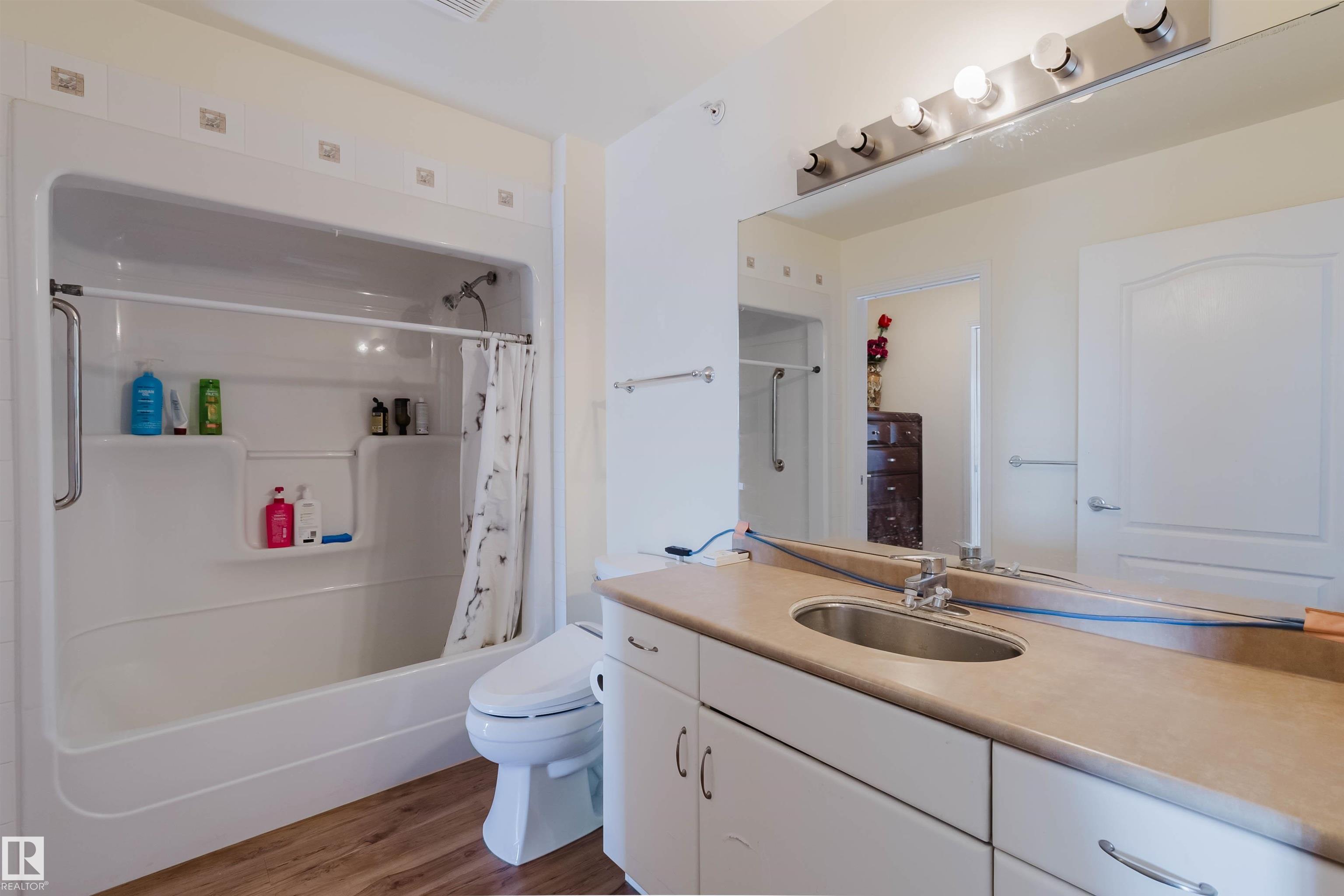 Photo 22 at 405 - 8922 156 Street NW, Meadowlark Park, Edmonton
