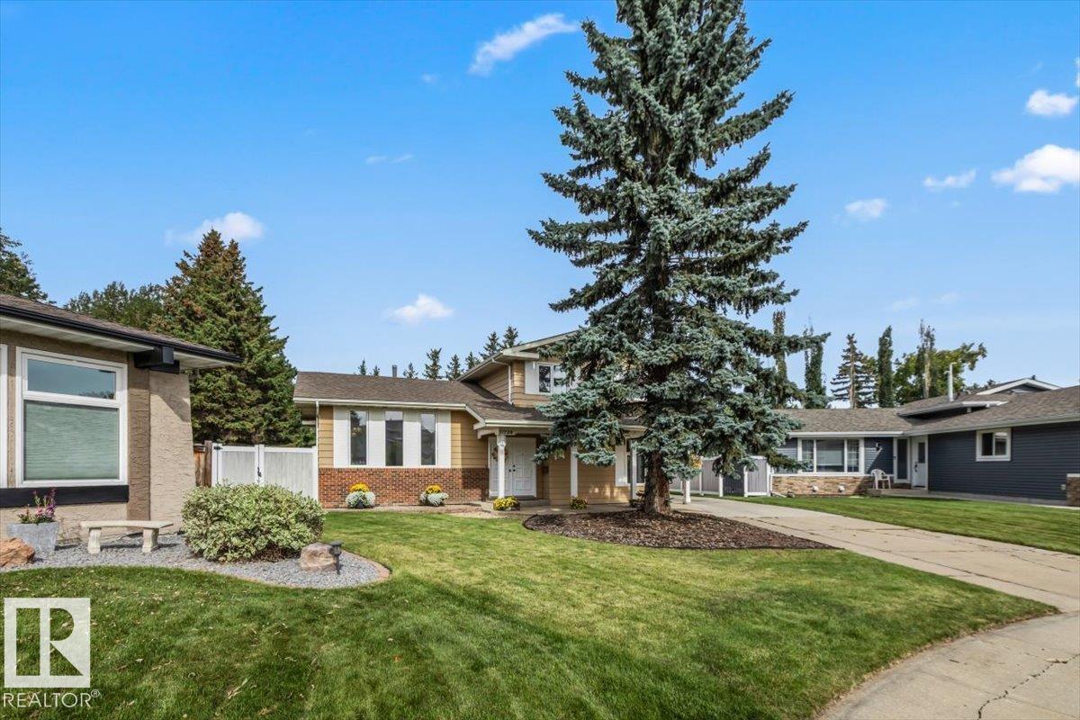 Photo 3 at 11728 33a Avenue NW, Sweet Grass, Edmonton