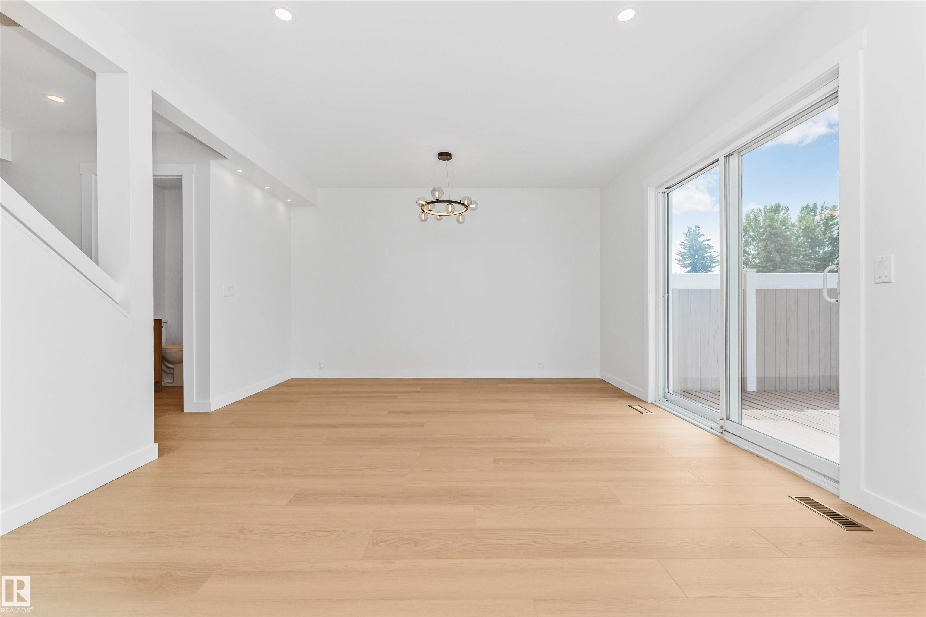 Photo 17 at 155 Woodborough Way NW, Bannerman, Edmonton