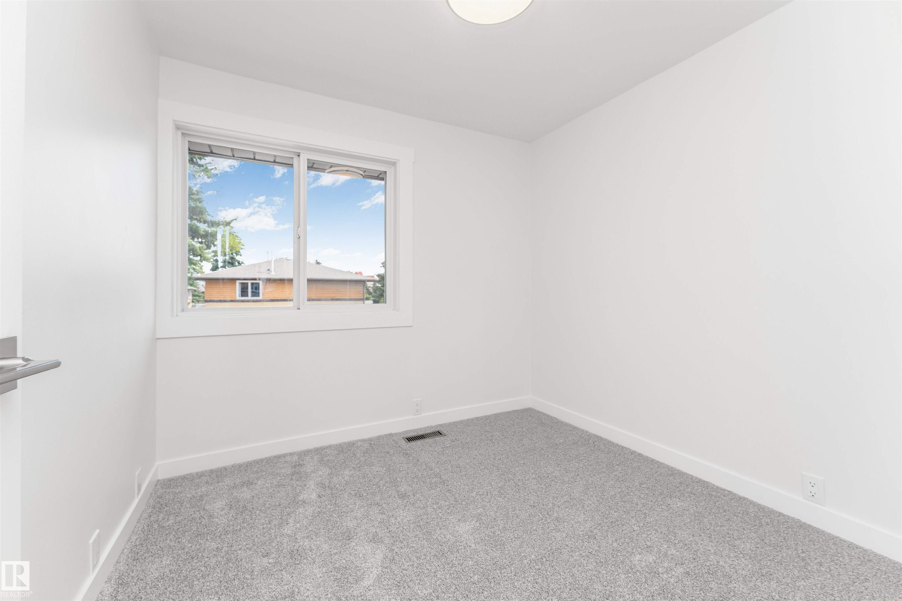 Photo 29 at 155 Woodborough Way NW, Bannerman, Edmonton