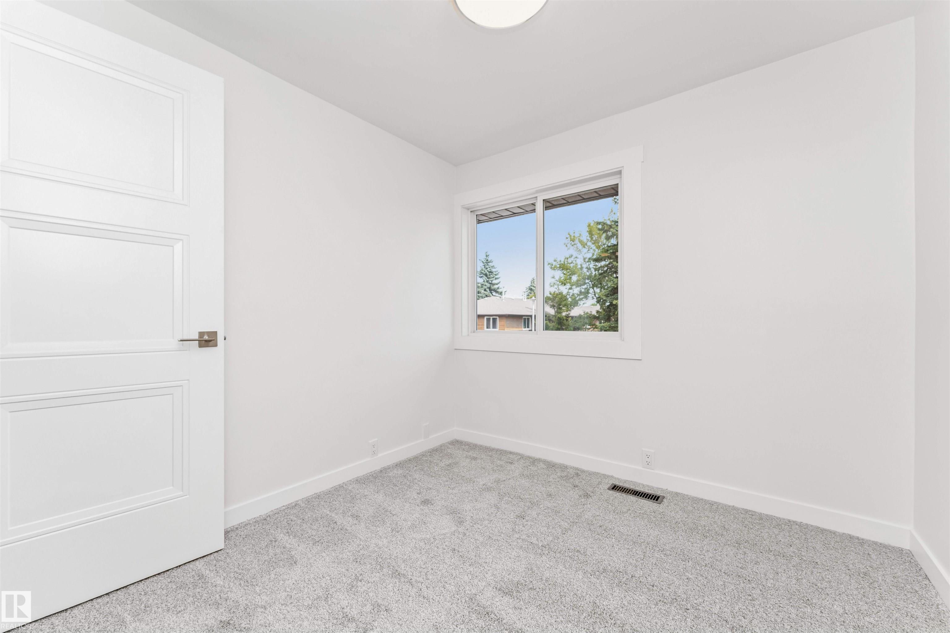 Photo 30 at 155 Woodborough Way NW, Bannerman, Edmonton