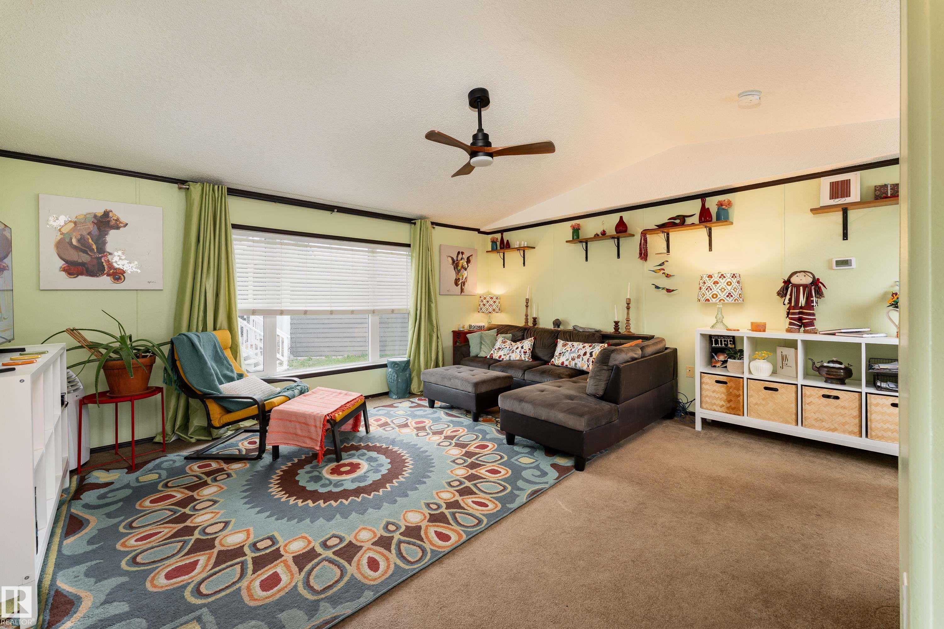 Picture for 422 Oak Wood CR NW NW