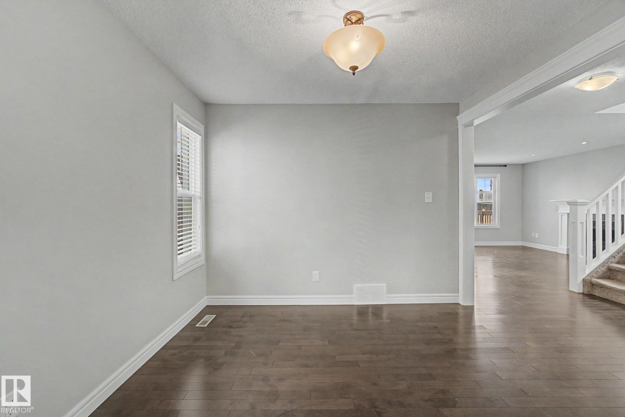 Photo 8 at 15868 10 Avenue SW, Glenridding Heights, Edmonton