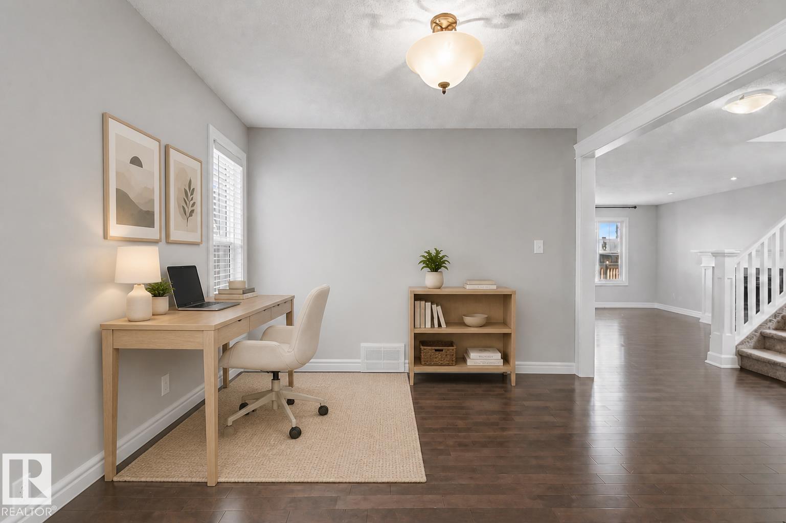 Photo 9 at 15868 10 Avenue SW, Glenridding Heights, Edmonton