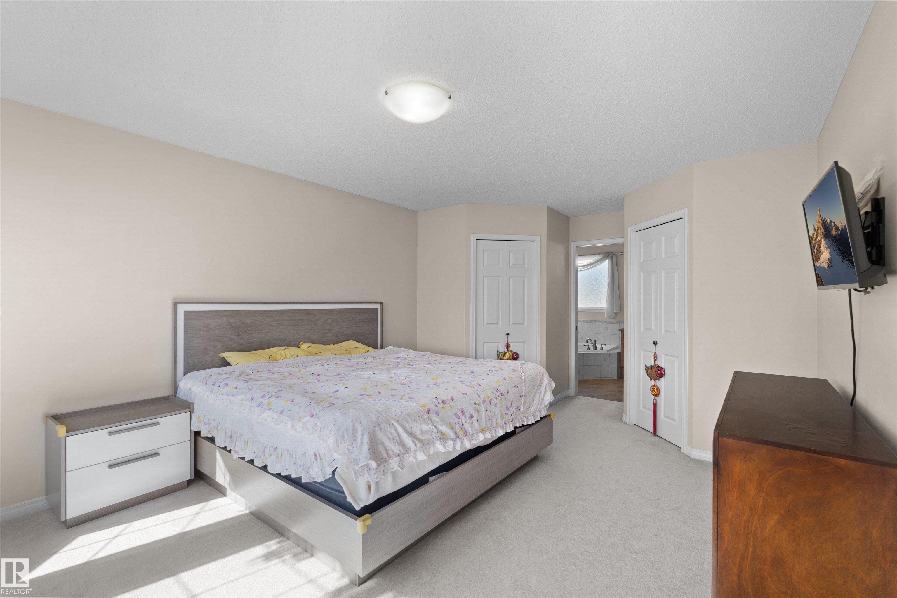 Photo 14 at 20616 56 Avenue NW, The Hamptons, Edmonton