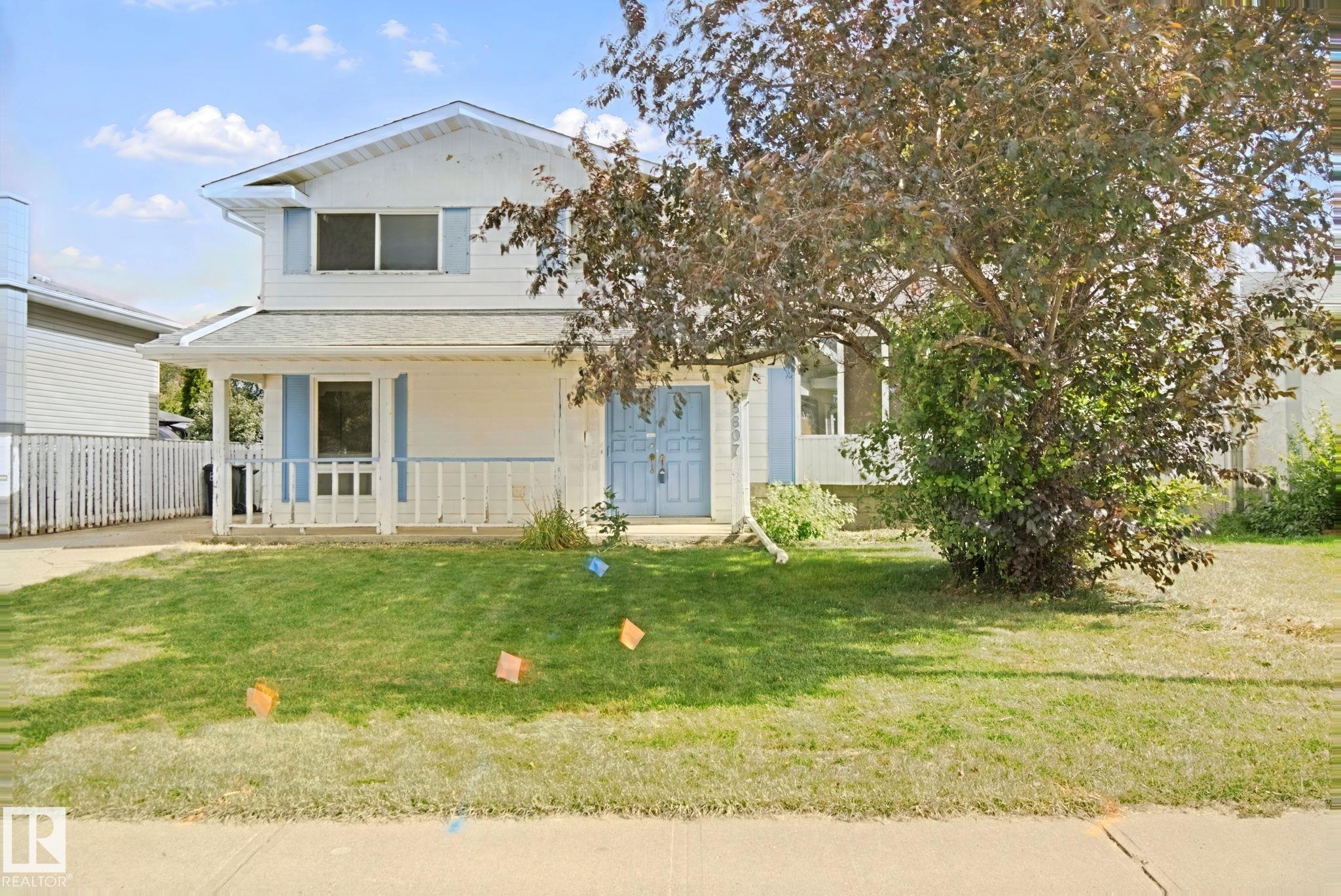 Photo 2 at 8807 181 Street NW, Belmead, Edmonton