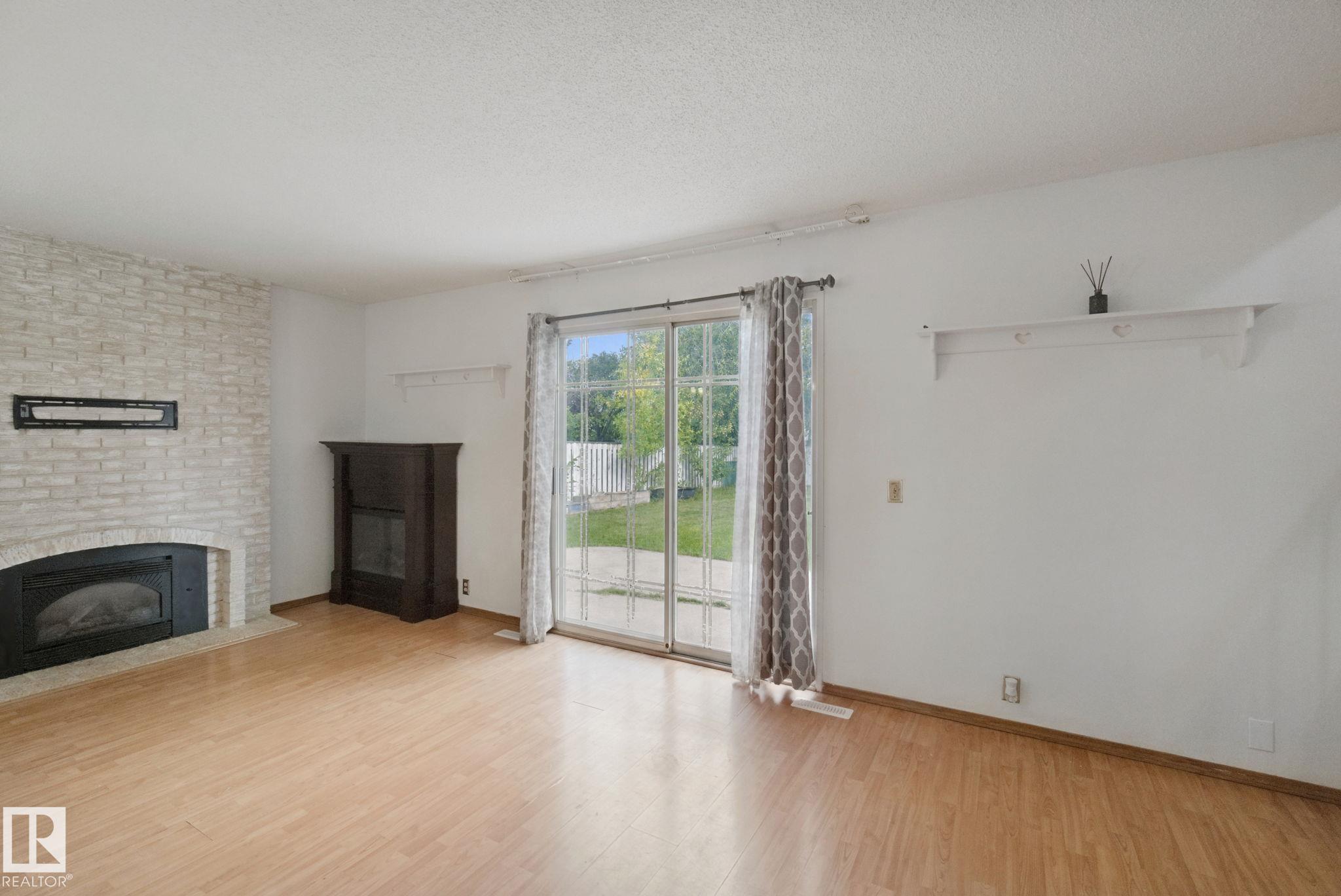 Photo 21 at 8807 181 Street NW, Belmead, Edmonton